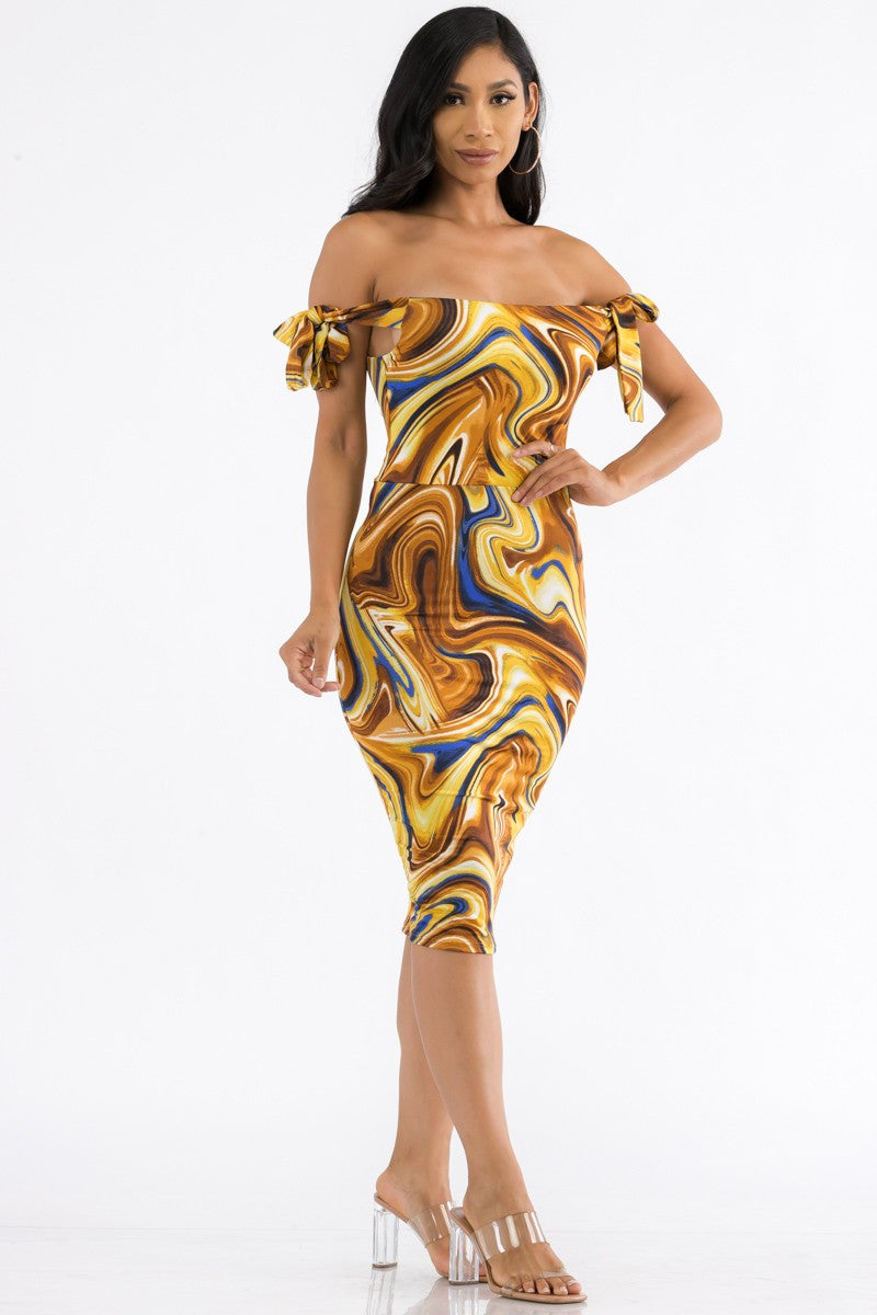 HH705R-SWIRL - VESTIDO LAZADO CON HOMBRO DESCUENTO