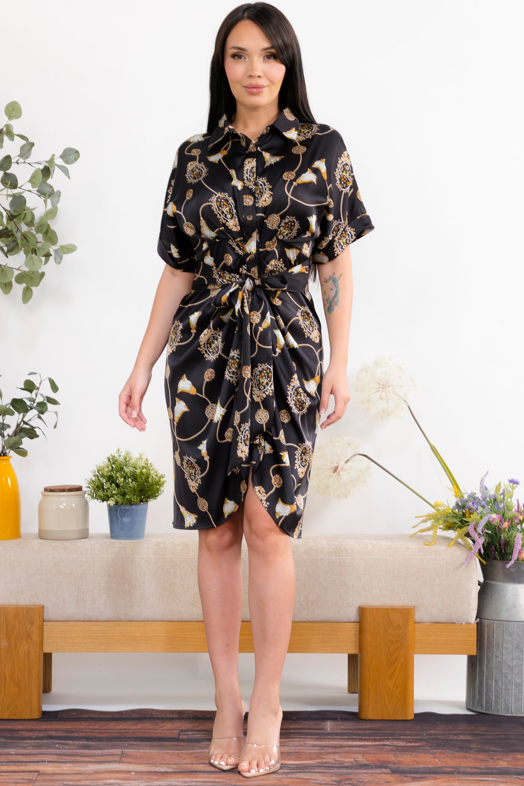 D4622S-1 Aurielle Chain Print Tie Waist Dress