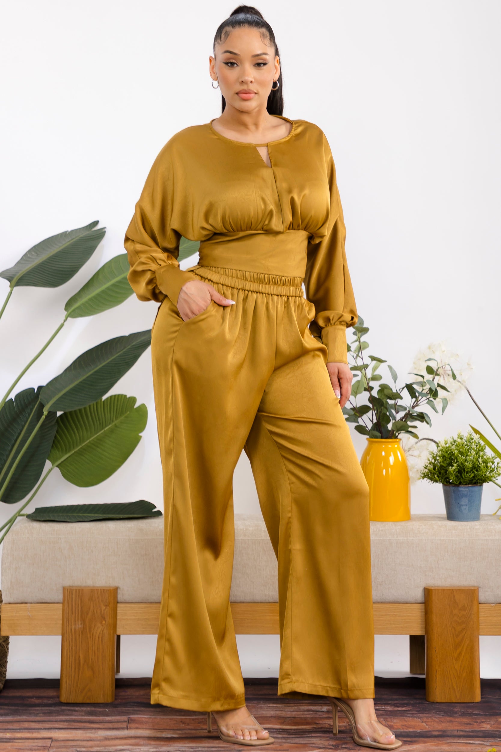 979 - Waist Detail Two-Piece Set