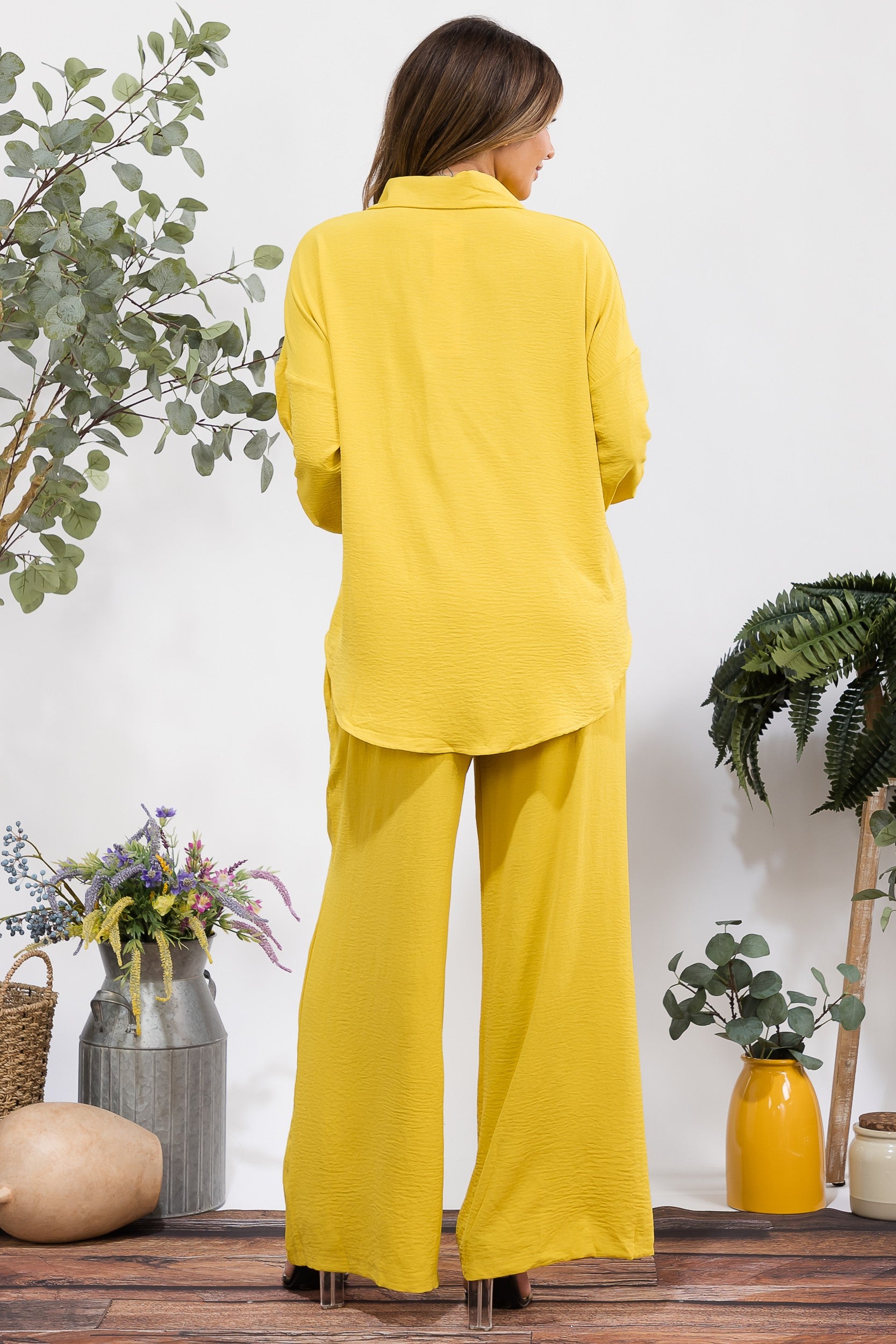 25106-X1 Plus Size Button-Up Shirt & Wide Leg Pants Set