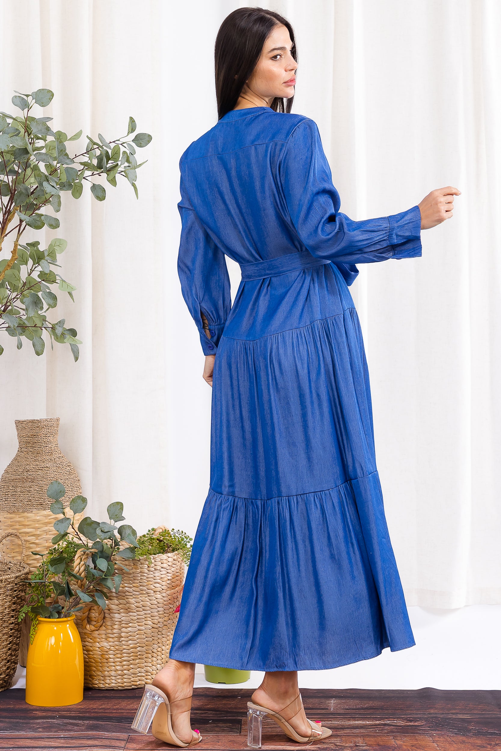 H007X-S Plus Size Tiered Button-Down Maxi Dress