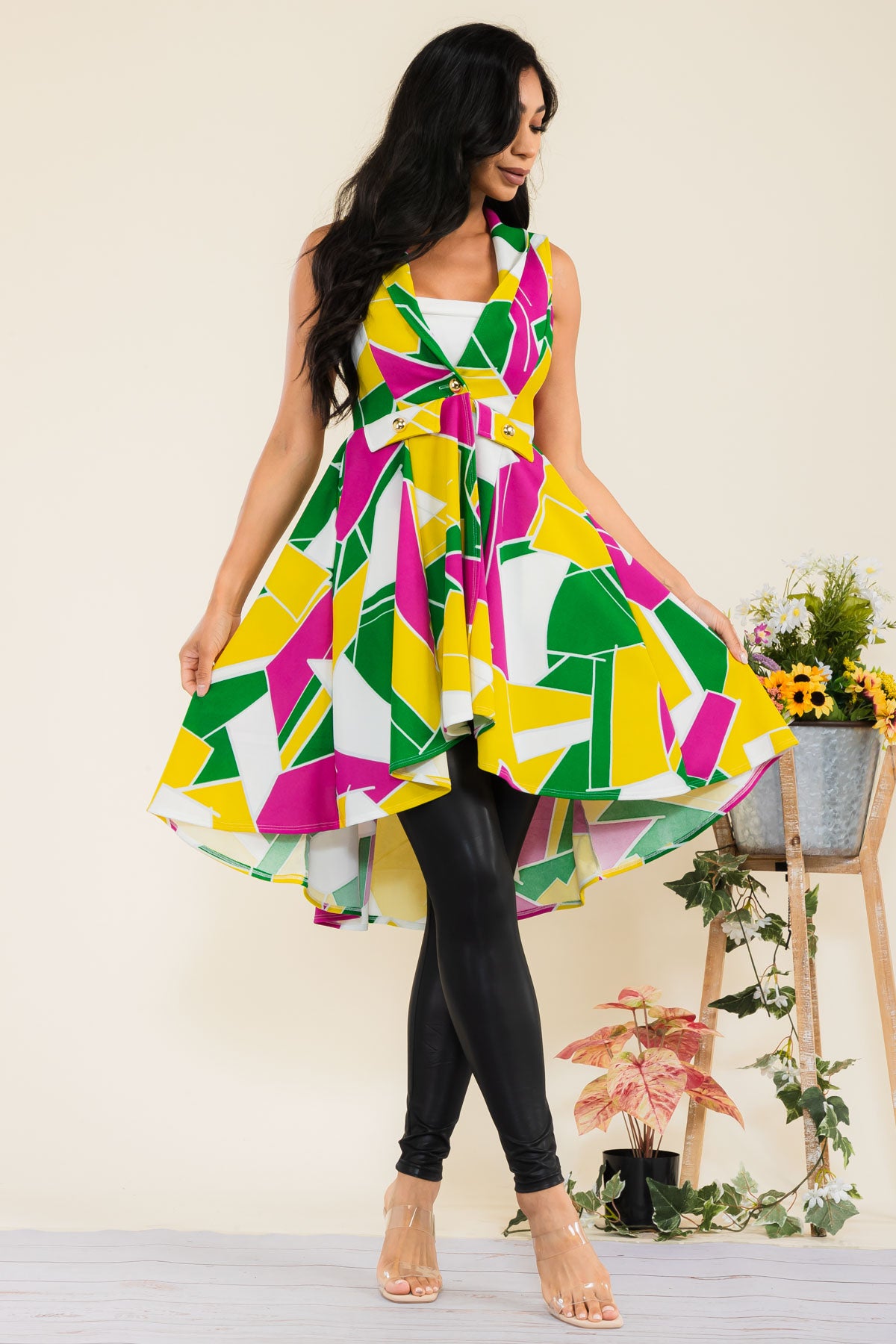HH757X-ABSTRACT - FRONT BUTTON SLEEVELESS JACKET