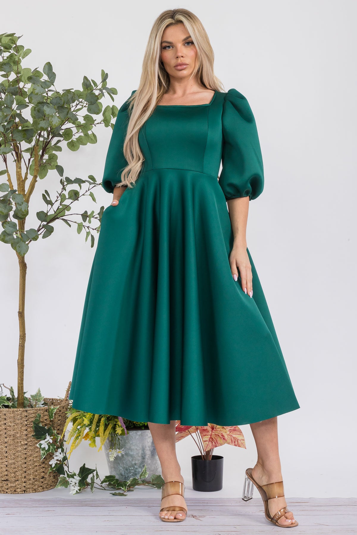 HH727R-S - PUFF SLEEVE DRESS