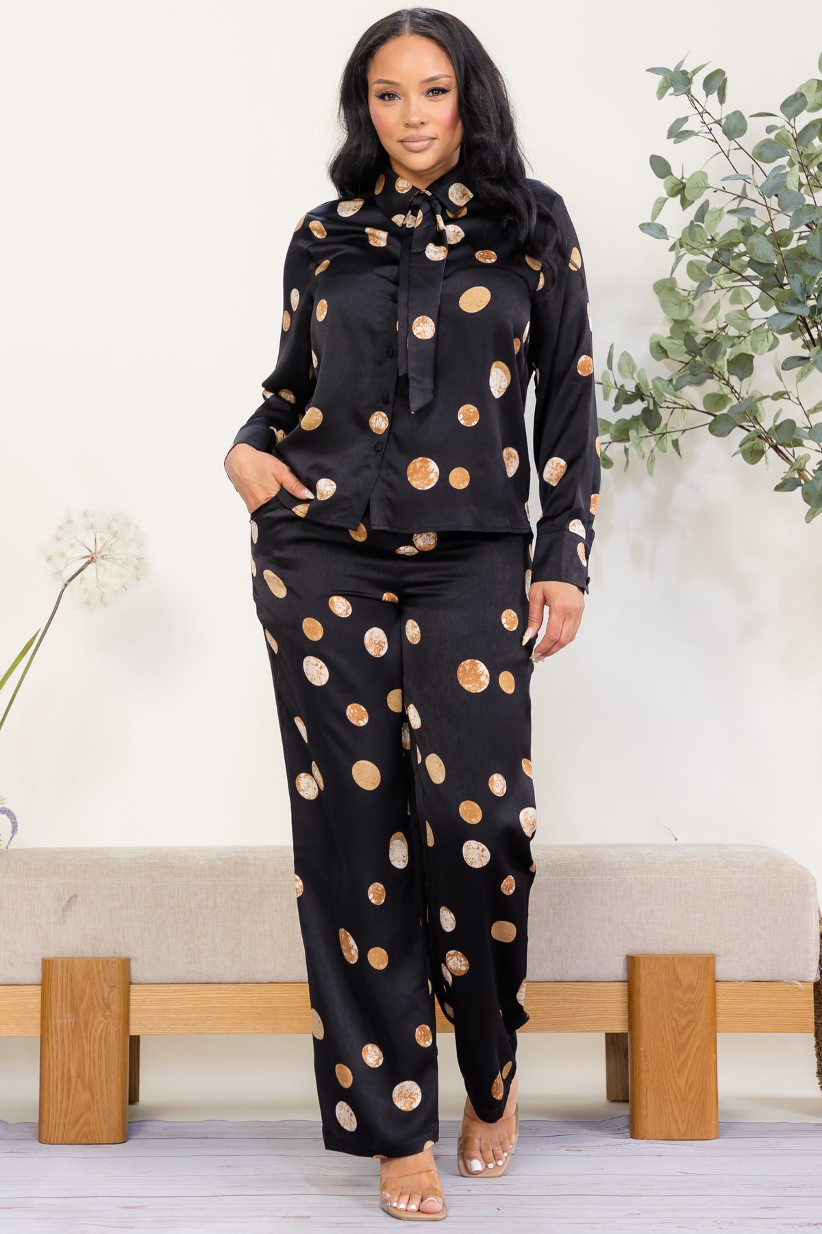 ZBS140-X - Plus Size Polka Dot Tie-Neck Pant Set