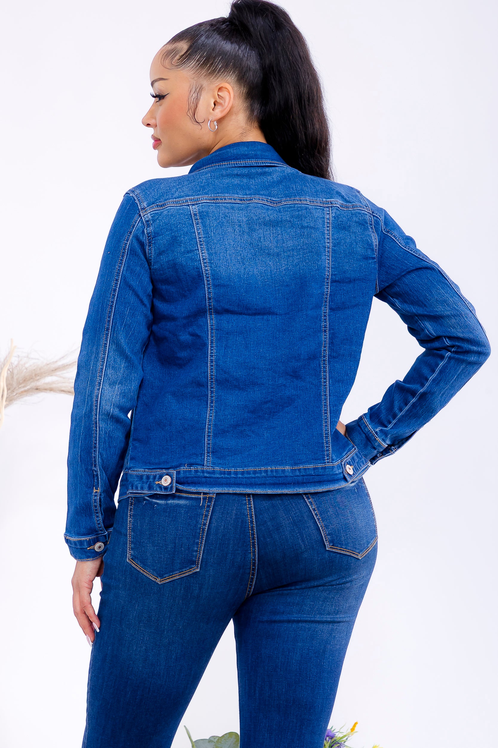 AN-43763 Classic Button Front Denim Jacket