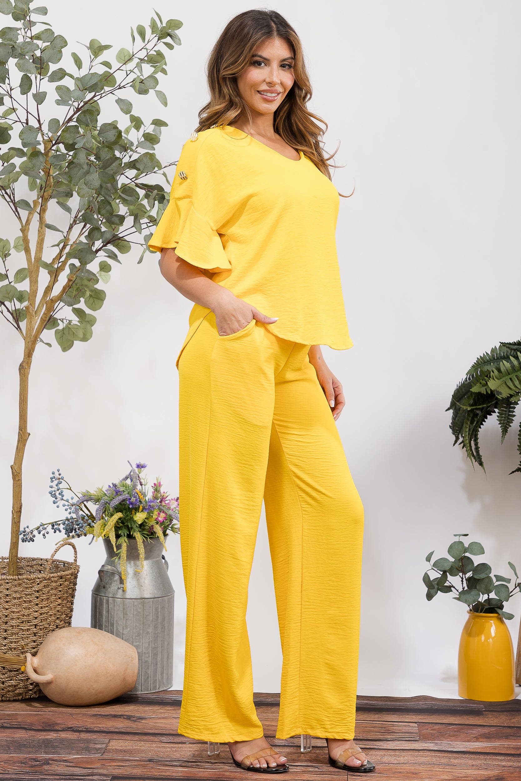 HH782X-S Plus Size Flowy Two-Piece Wide Leg Set