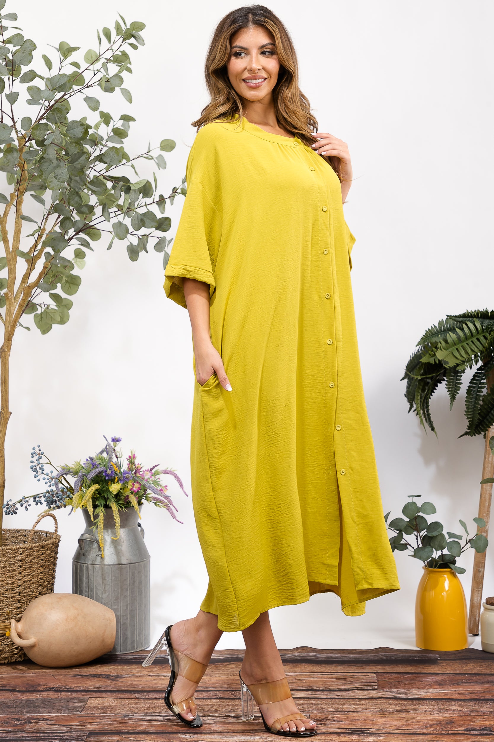 25102 Oversized Button-Down Midi Dress with Pockets