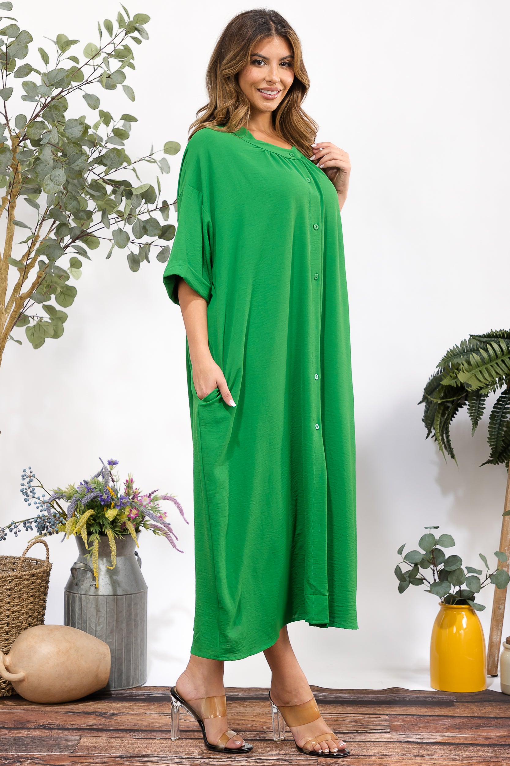25102 Oversized Button-Down Midi Dress with Pockets