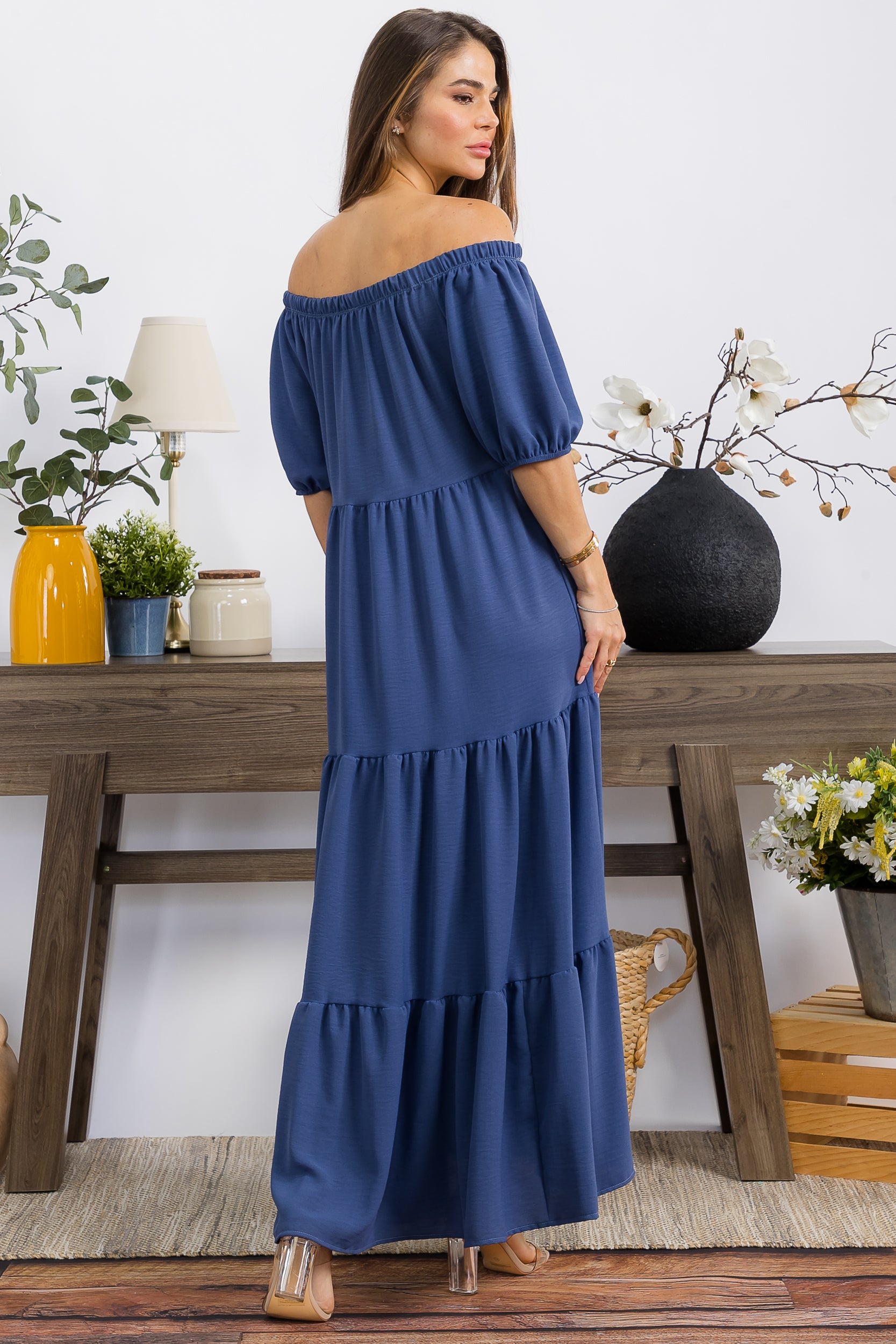 HH722R-S1 OFF SHOULDER TIERED MAXI DRESS