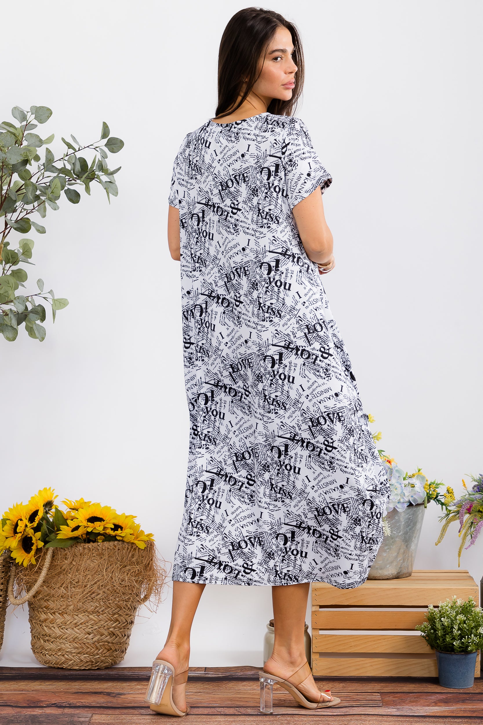 SAN151BR-P6 Letter Print Relaxed Midi Dress