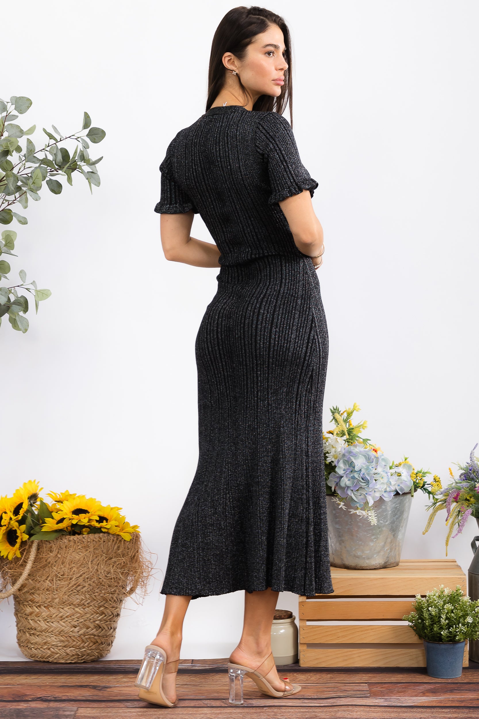 HH9987 Shiny Ribbed Knit Midi Dress
