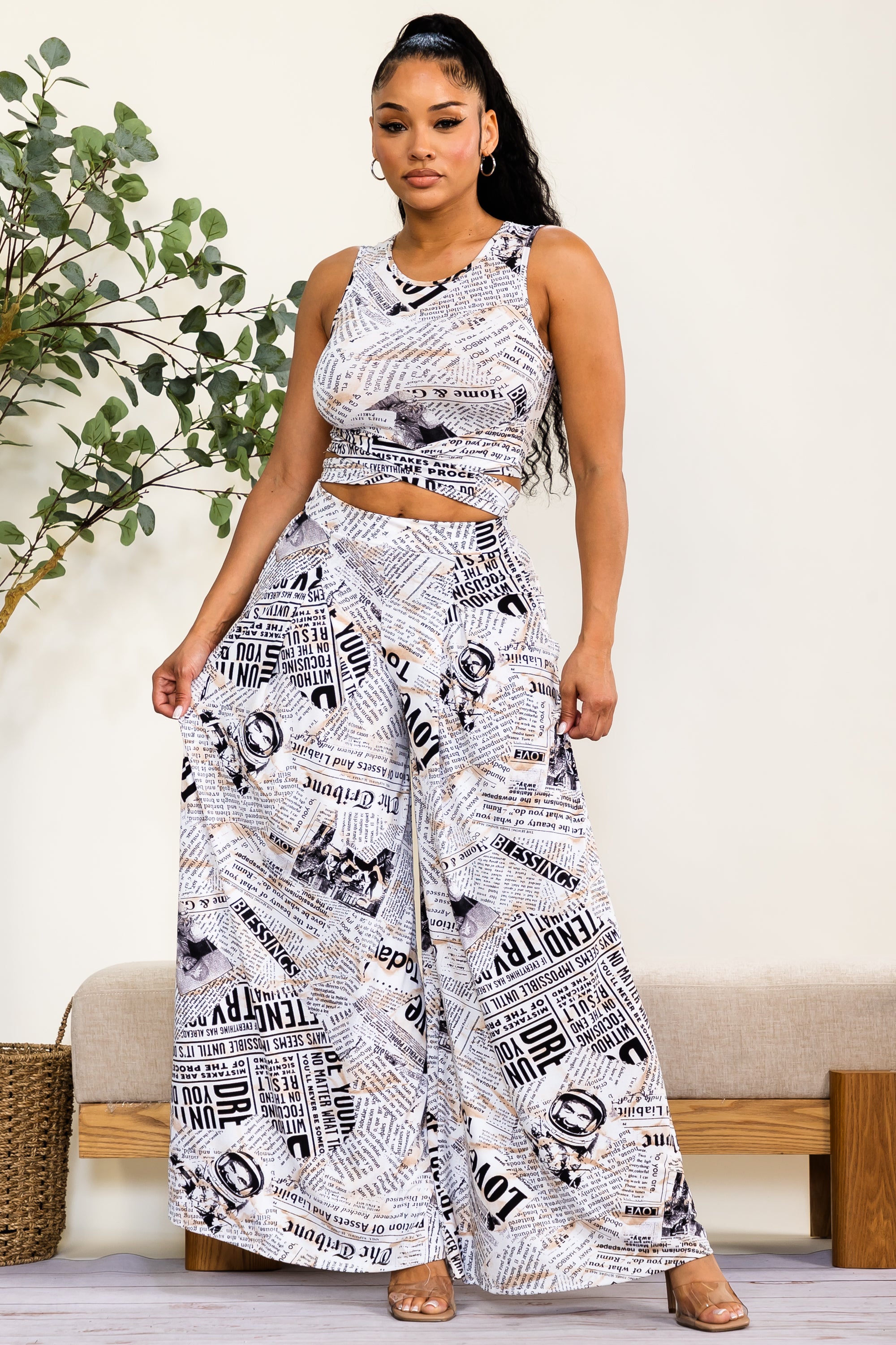 HH688X - MGZN - Plus Size Magazine Print Wide Leg Pants Set