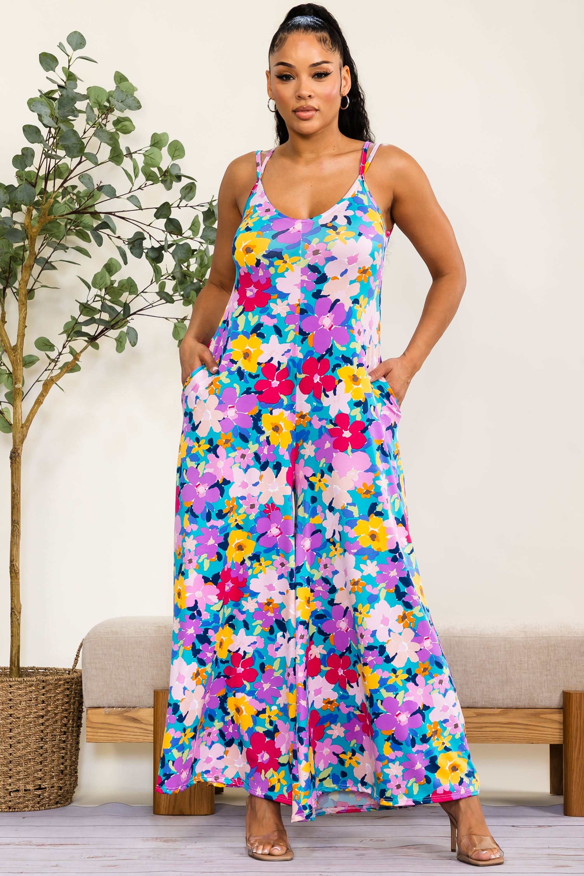 HH697R-P-FL - Mono Enterizo Floral de Pierna Ancha