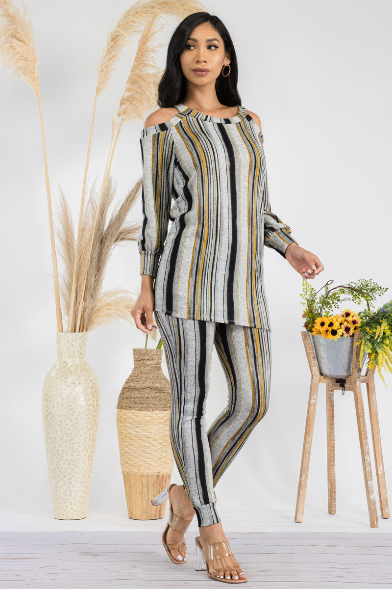 HH669R1-STRIPES - 2 PC TOP AND JOGGER SET
