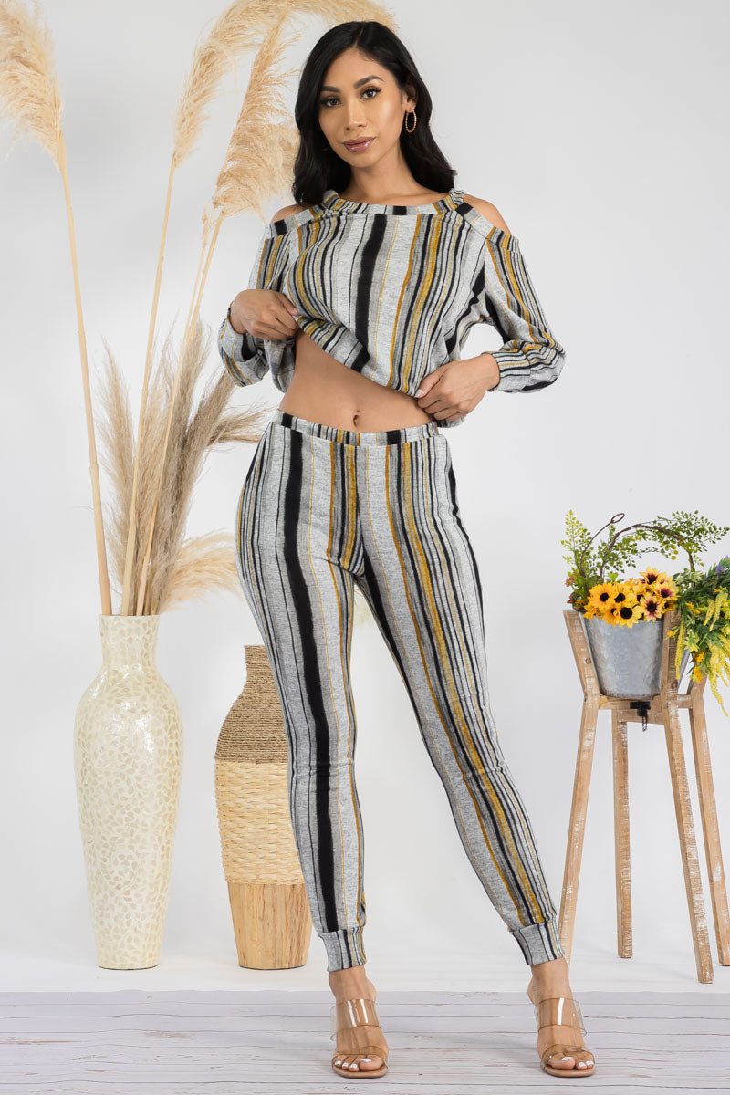 HH669R1-STRIPES - 2 PC TOP AND JOGGER SET