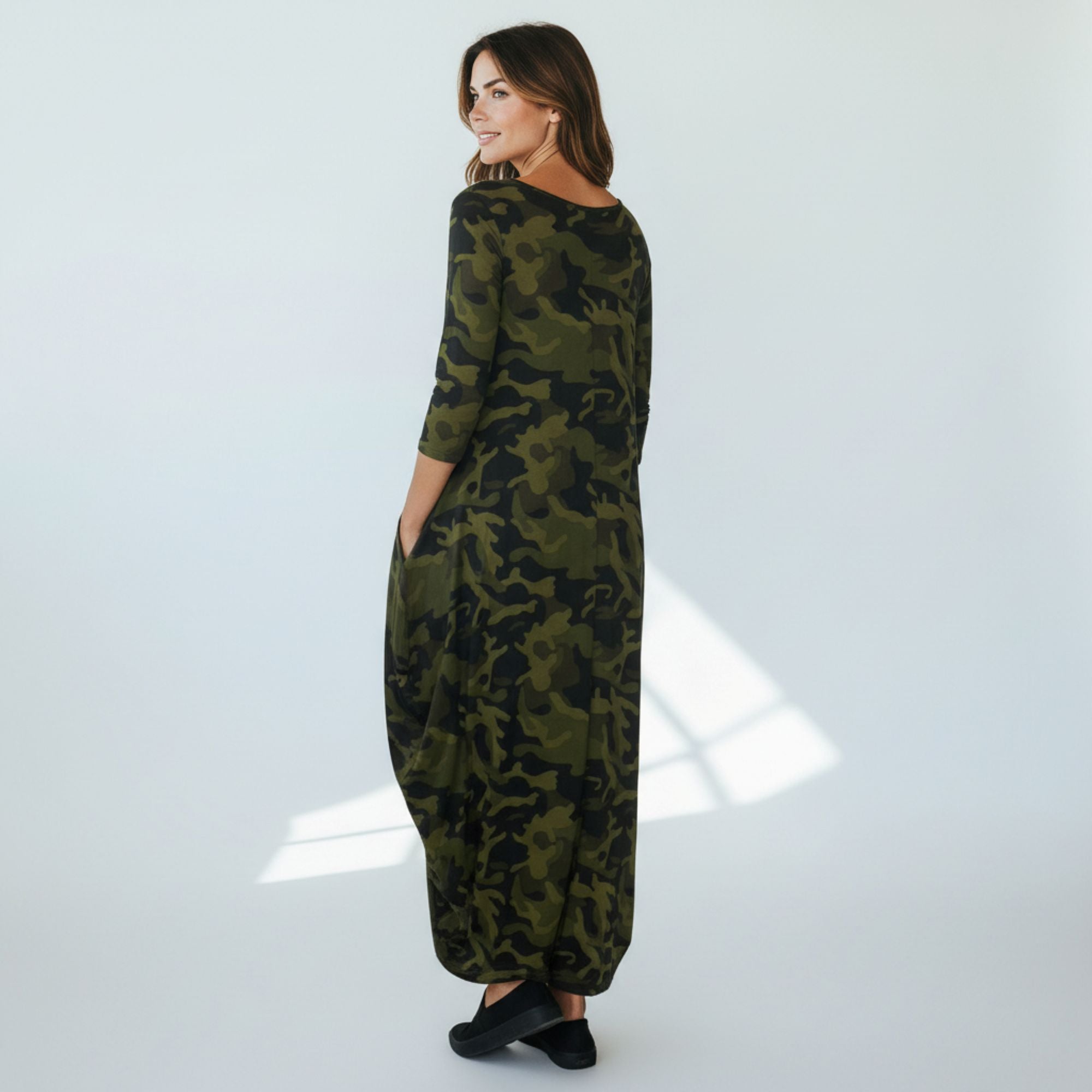 HH645R-P5 Printed Relaxed Fit Draped Maxi Dress with Pockets