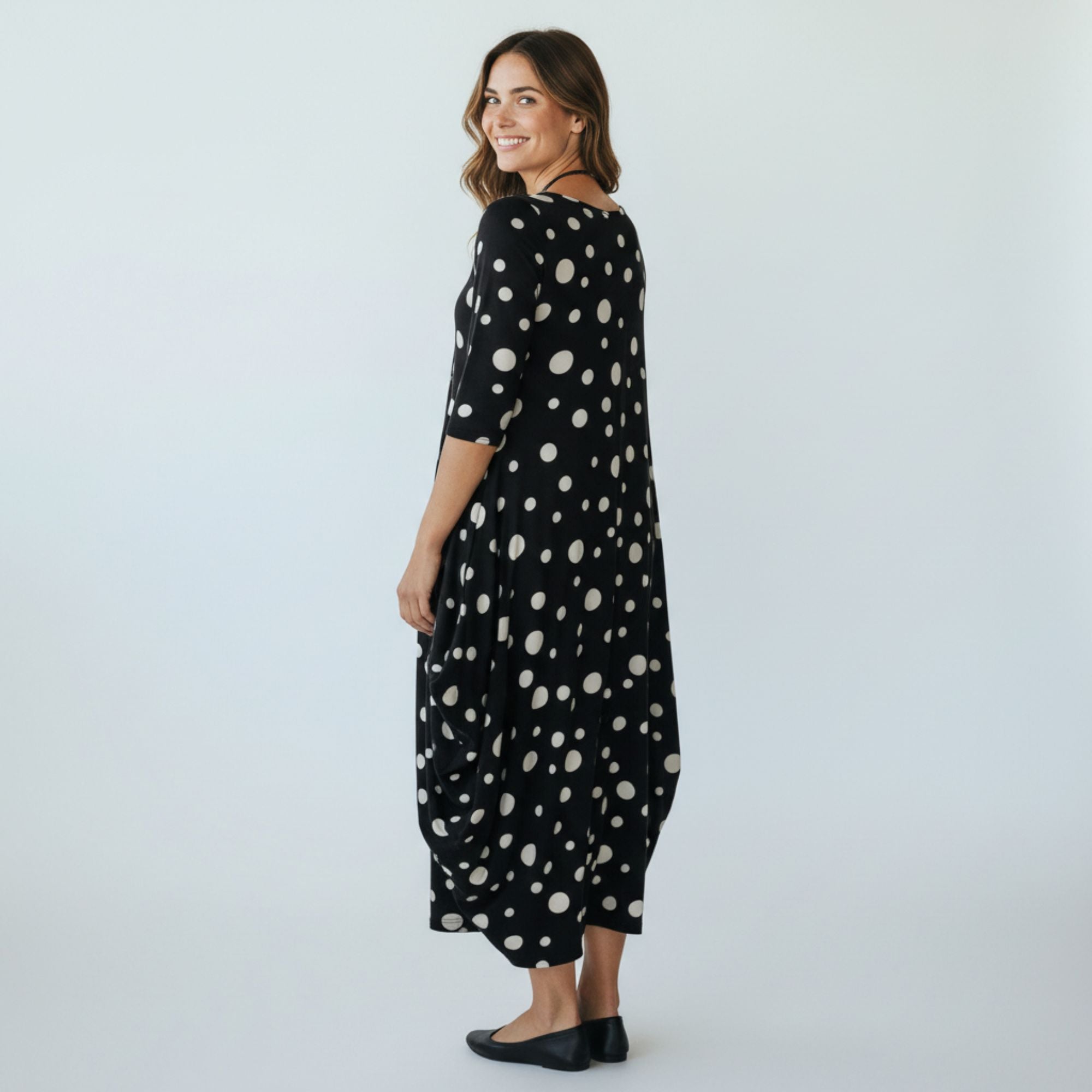 HH645R-P4 Printed Relaxed Fit Draped Maxi Dress with Pockets