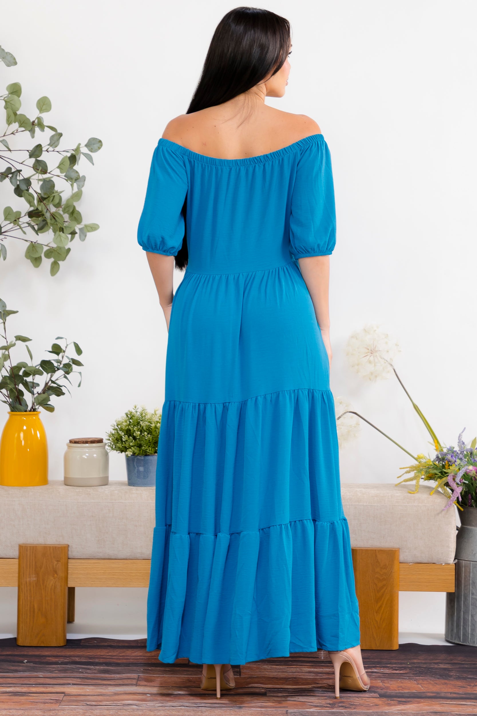 S25659 Off-Shoulder Tiered Maxi Dress