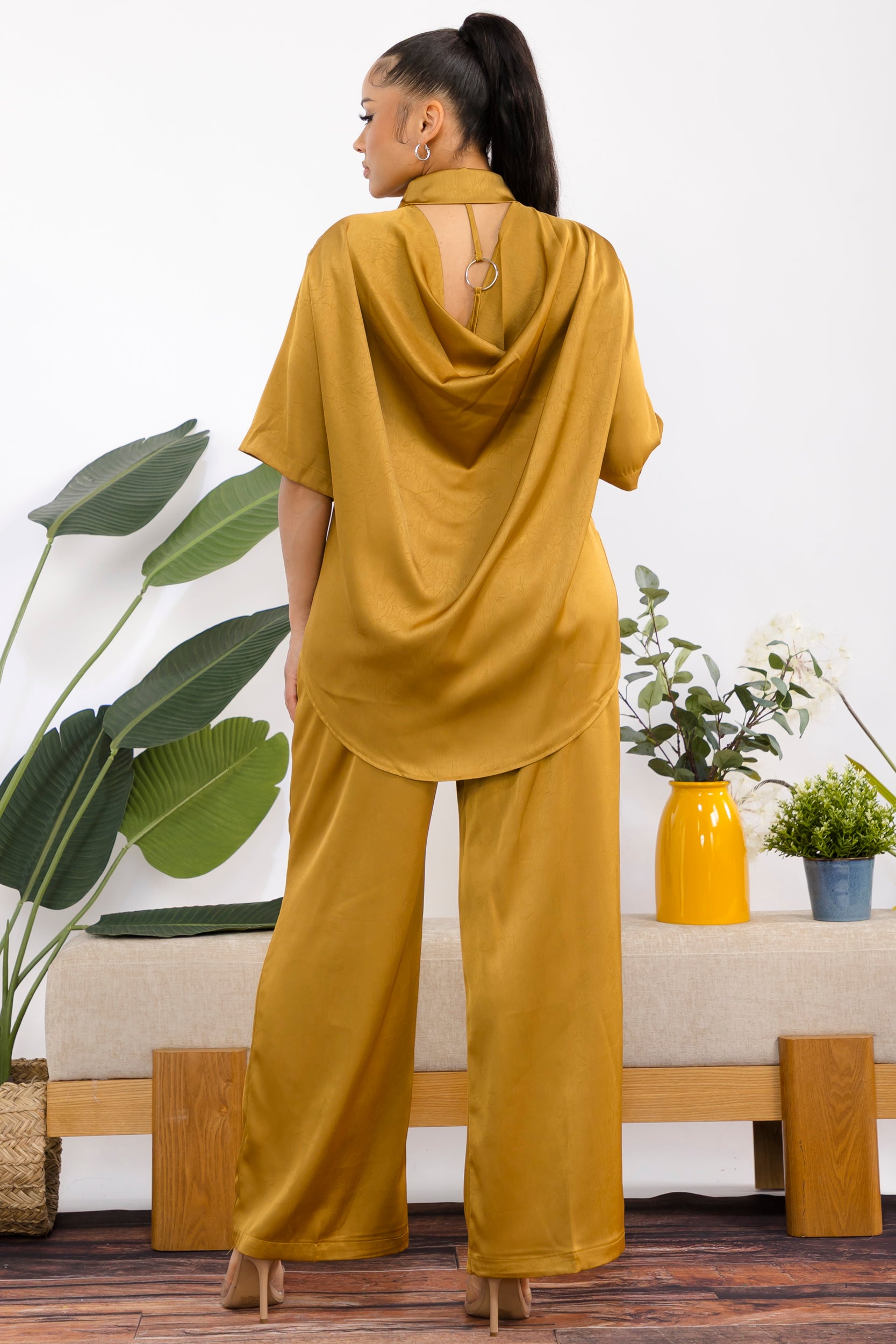 TZ07 - Elegant Two-Piece Set