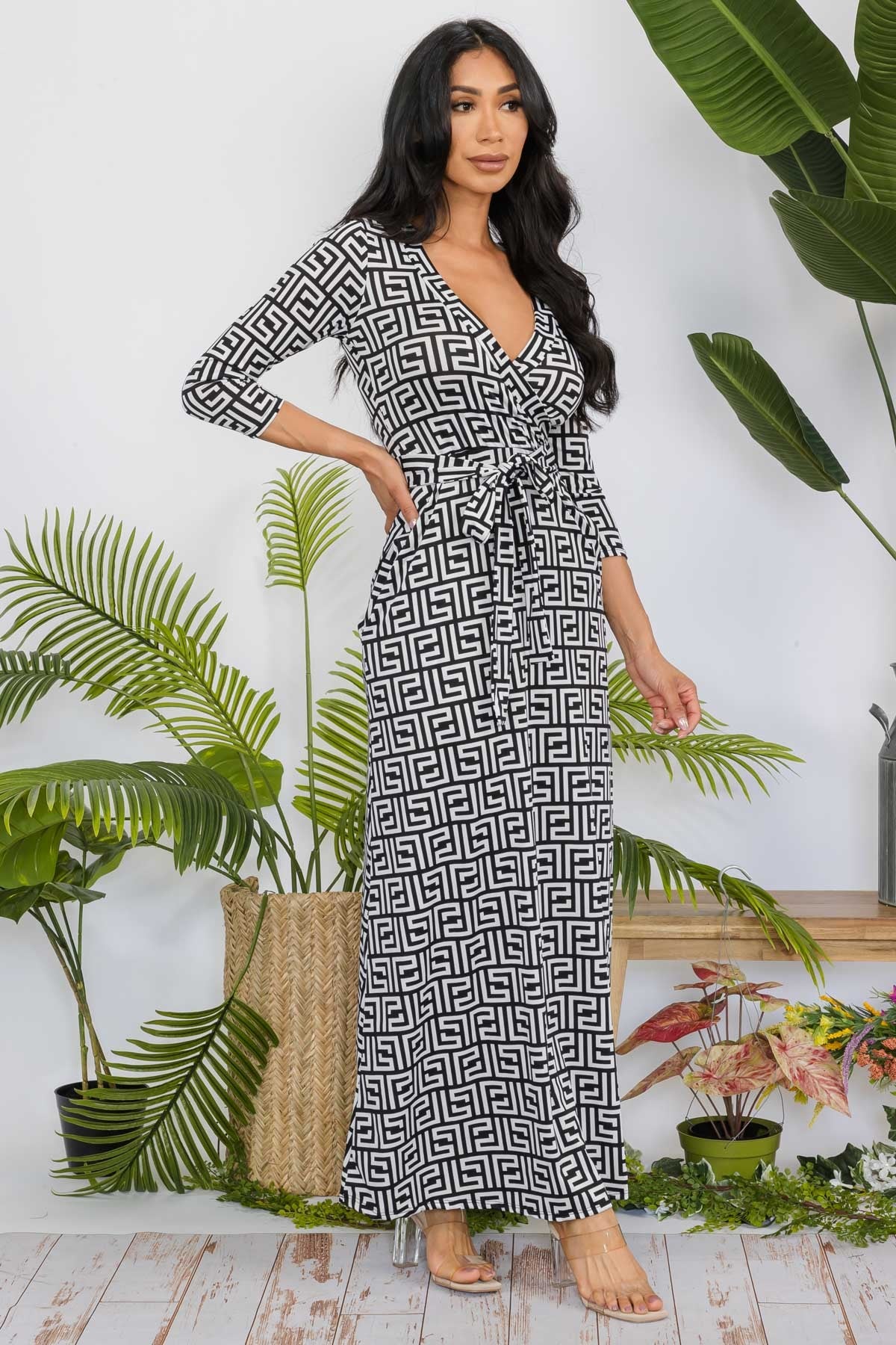 SAN149X-GEO - 3/4 SLEEVE MAXI DRESS