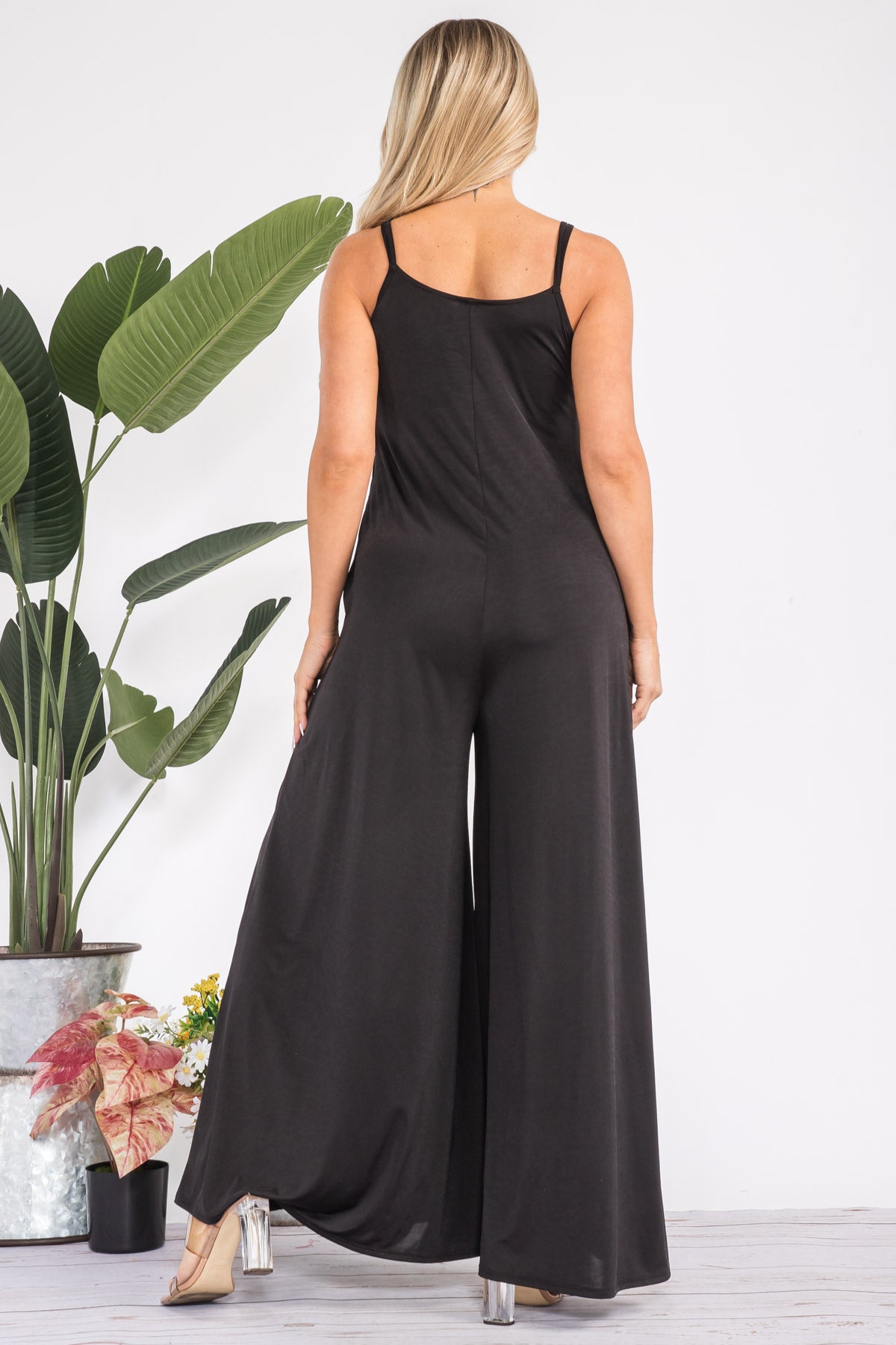 HH697R-S - SPAGHETTI STRAP WIDE LEG JUMPSUIT