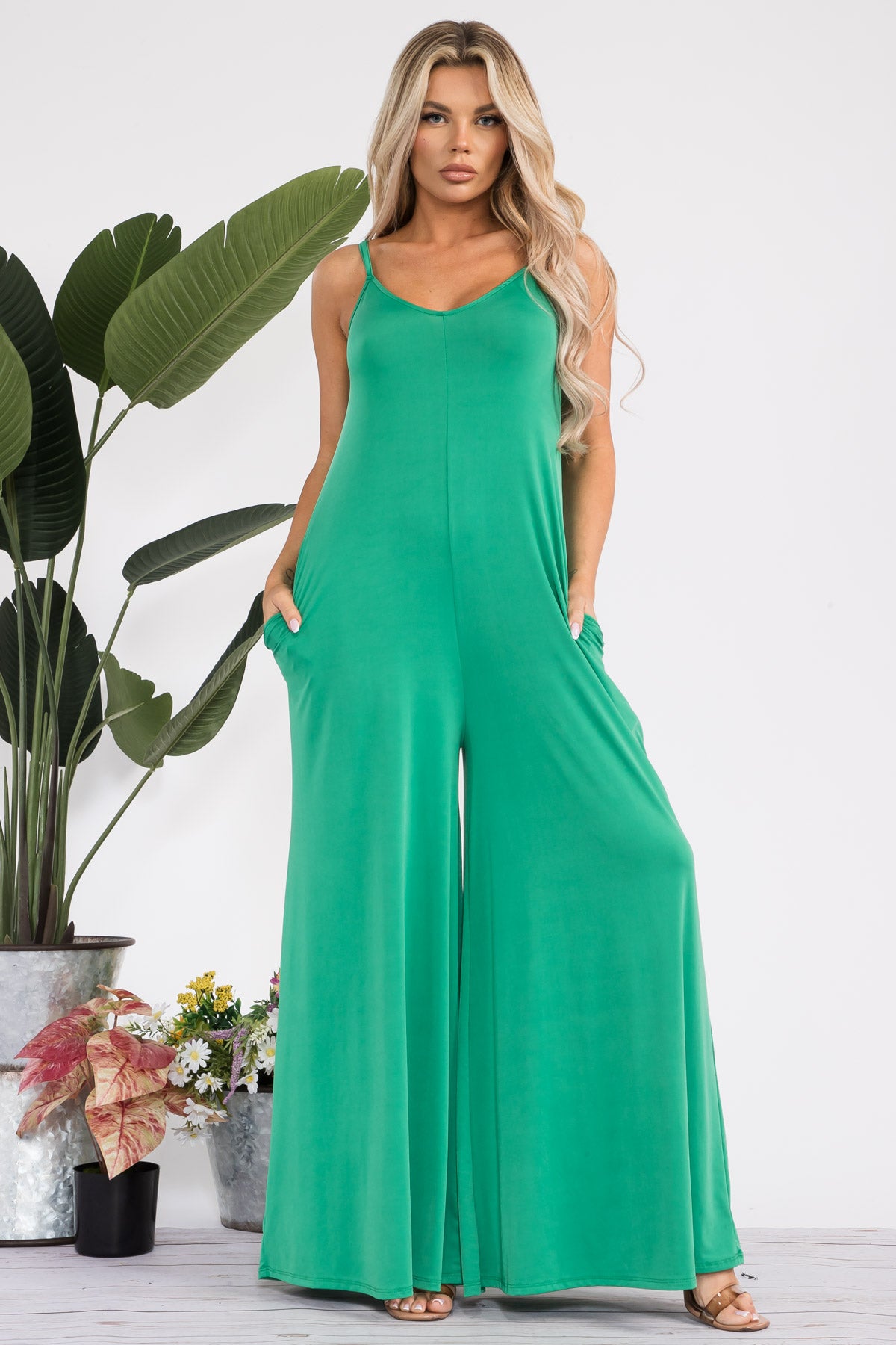 HH697R-S - SPAGHETTI STRAP WIDE LEG JUMPSUIT