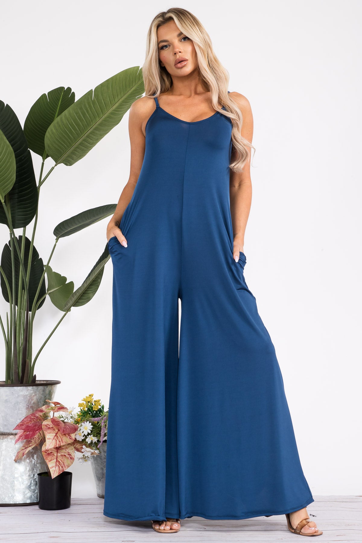 HH697R-S - SPAGHETTI STRAP WIDE LEG JUMPSUIT