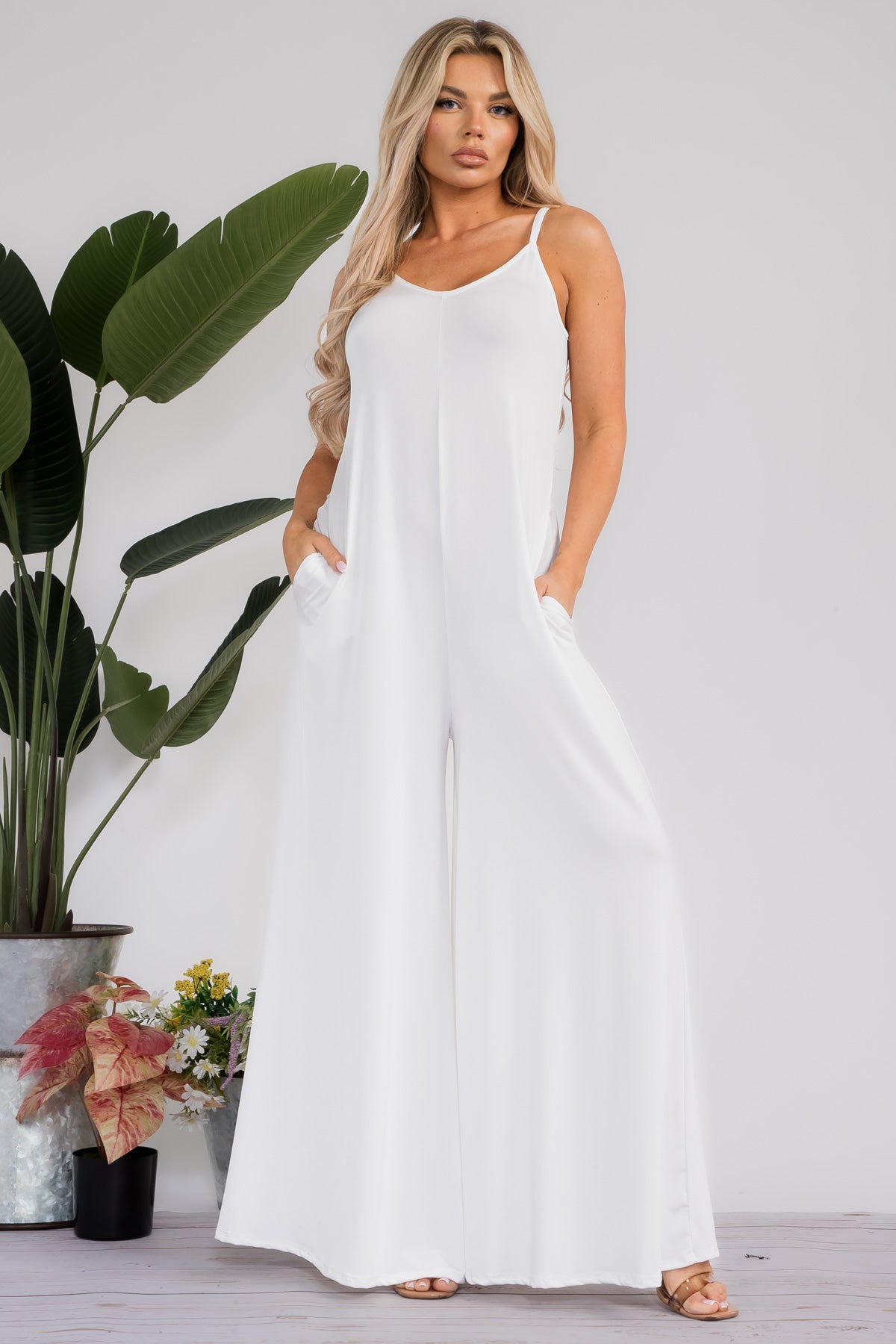 HH697R-S - SPAGHETTI STRAP WIDE LEG JUMPSUIT