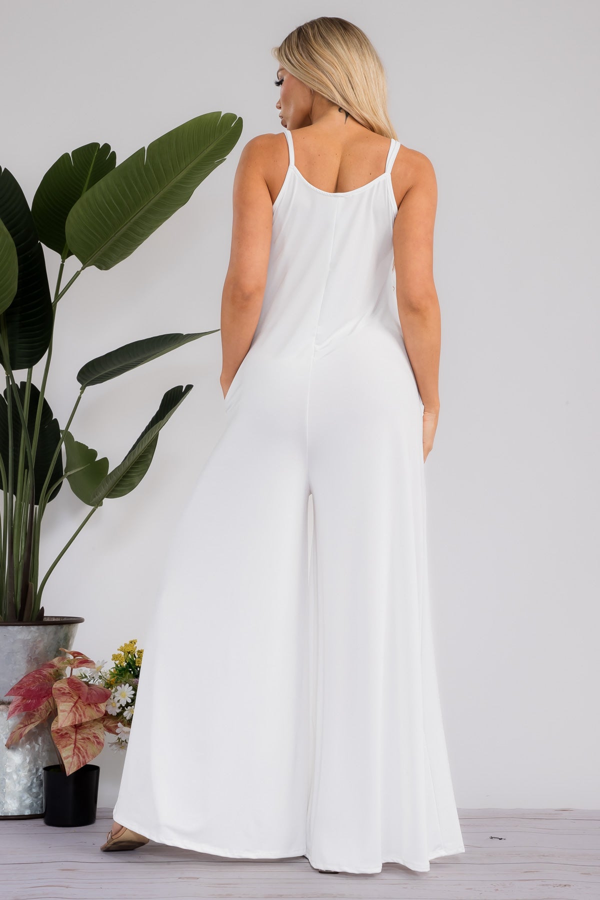 HH697R-S - SPAGHETTI STRAP WIDE LEG JUMPSUIT