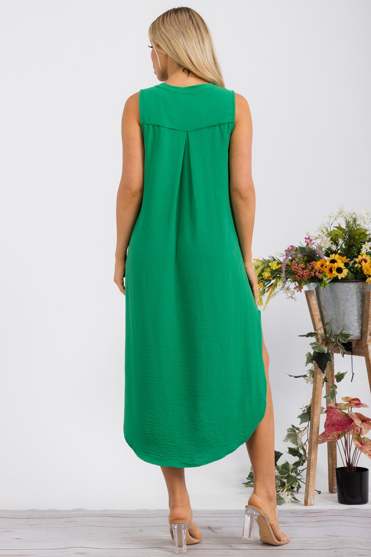 HH766R-S - SLEEVELESS MIDI DRESS