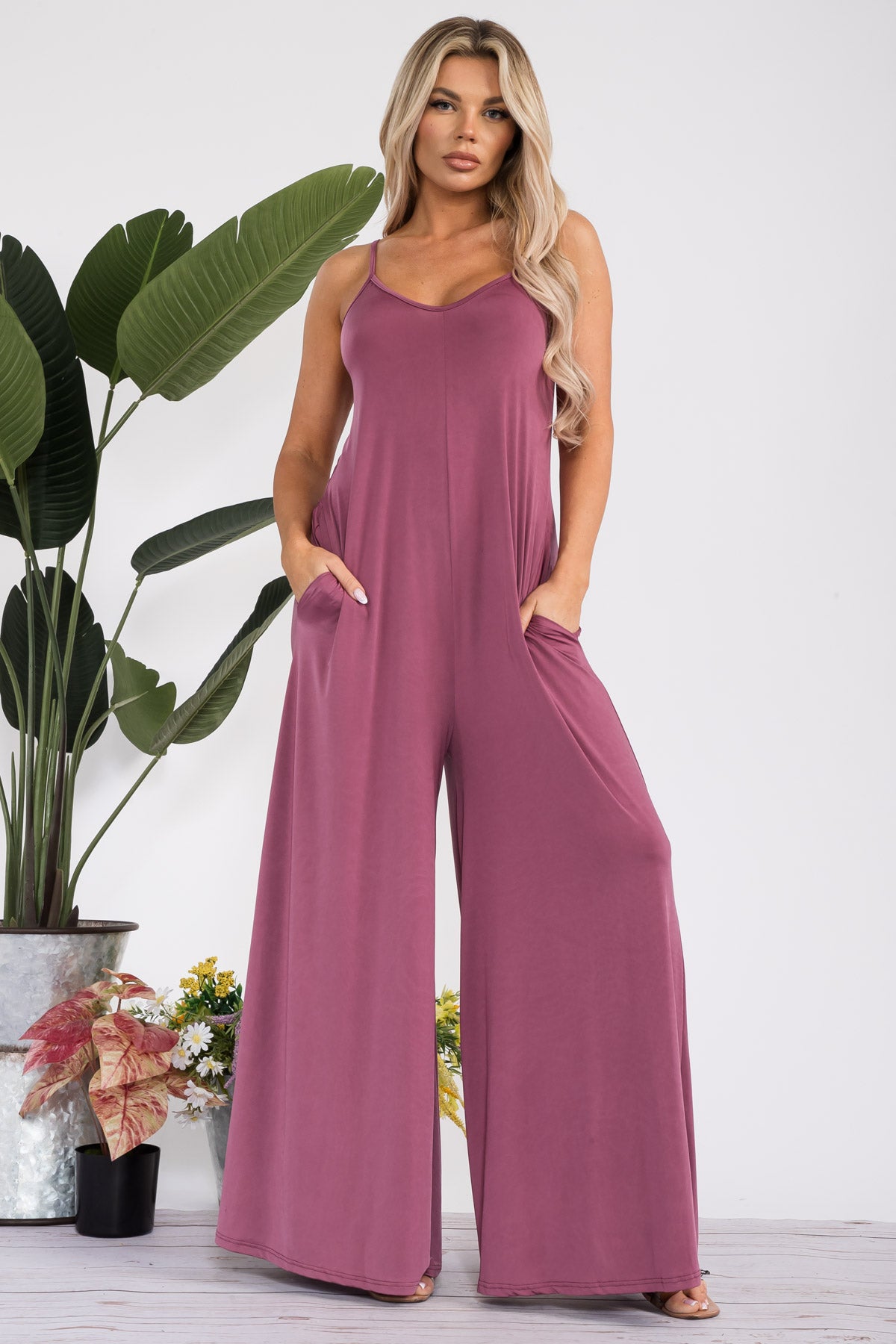 HH697R-S - SPAGHETTI STRAP WIDE LEG JUMPSUIT