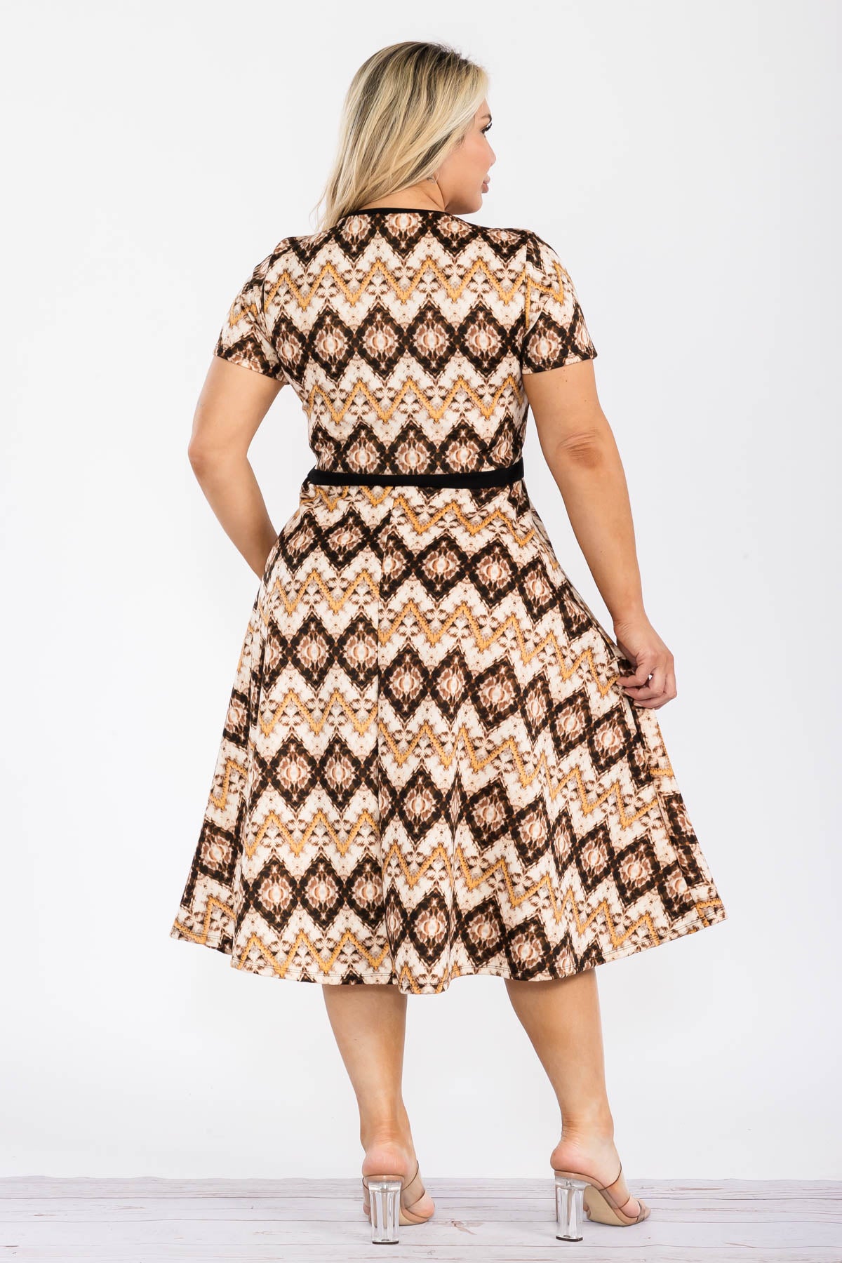 HH559X-GEOMETRIC - SHORT SLEEVE MIDI DRESS