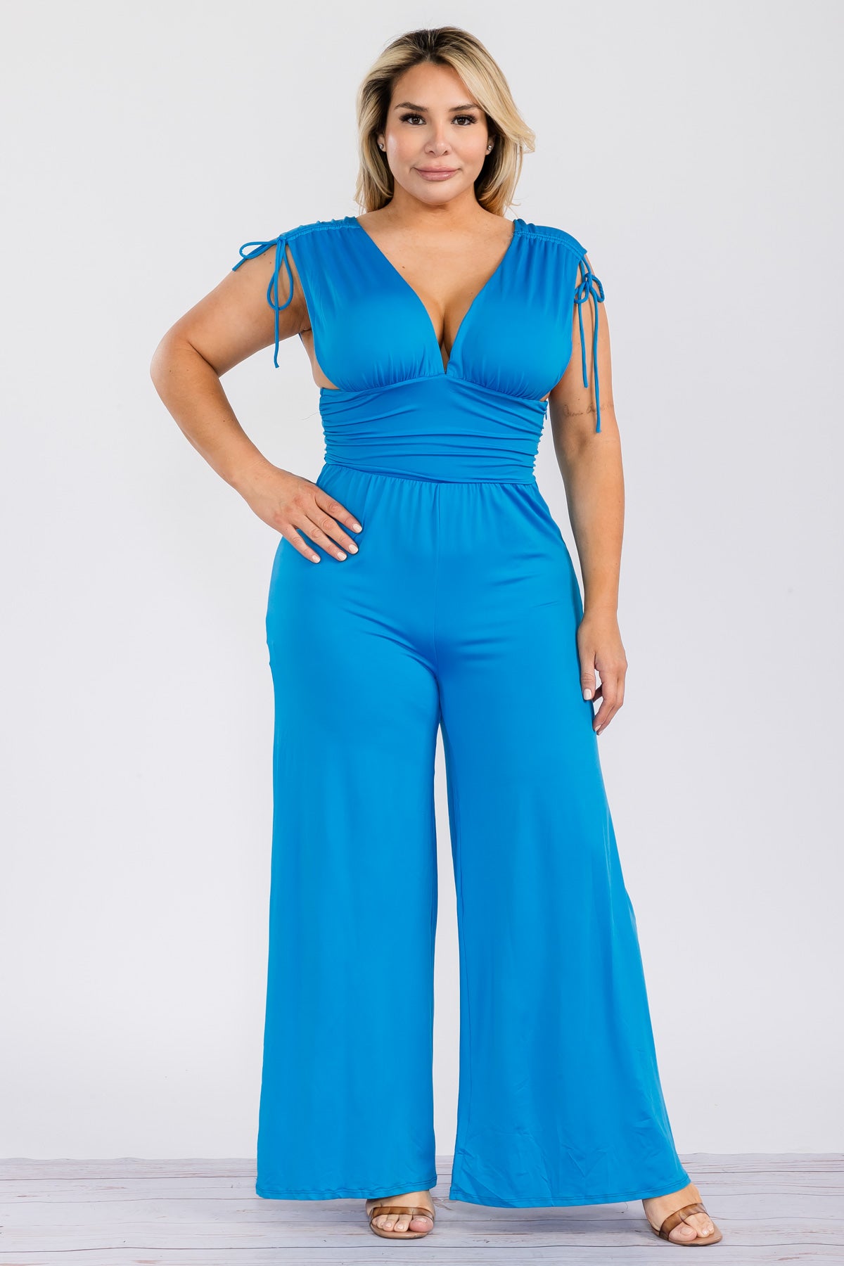 JS618X - SOLID V-NECK JUMPSUIT