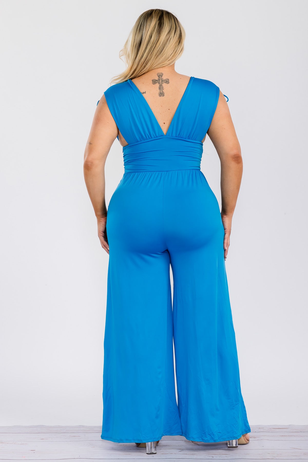 JS618X - SOLID V-NECK JUMPSUIT