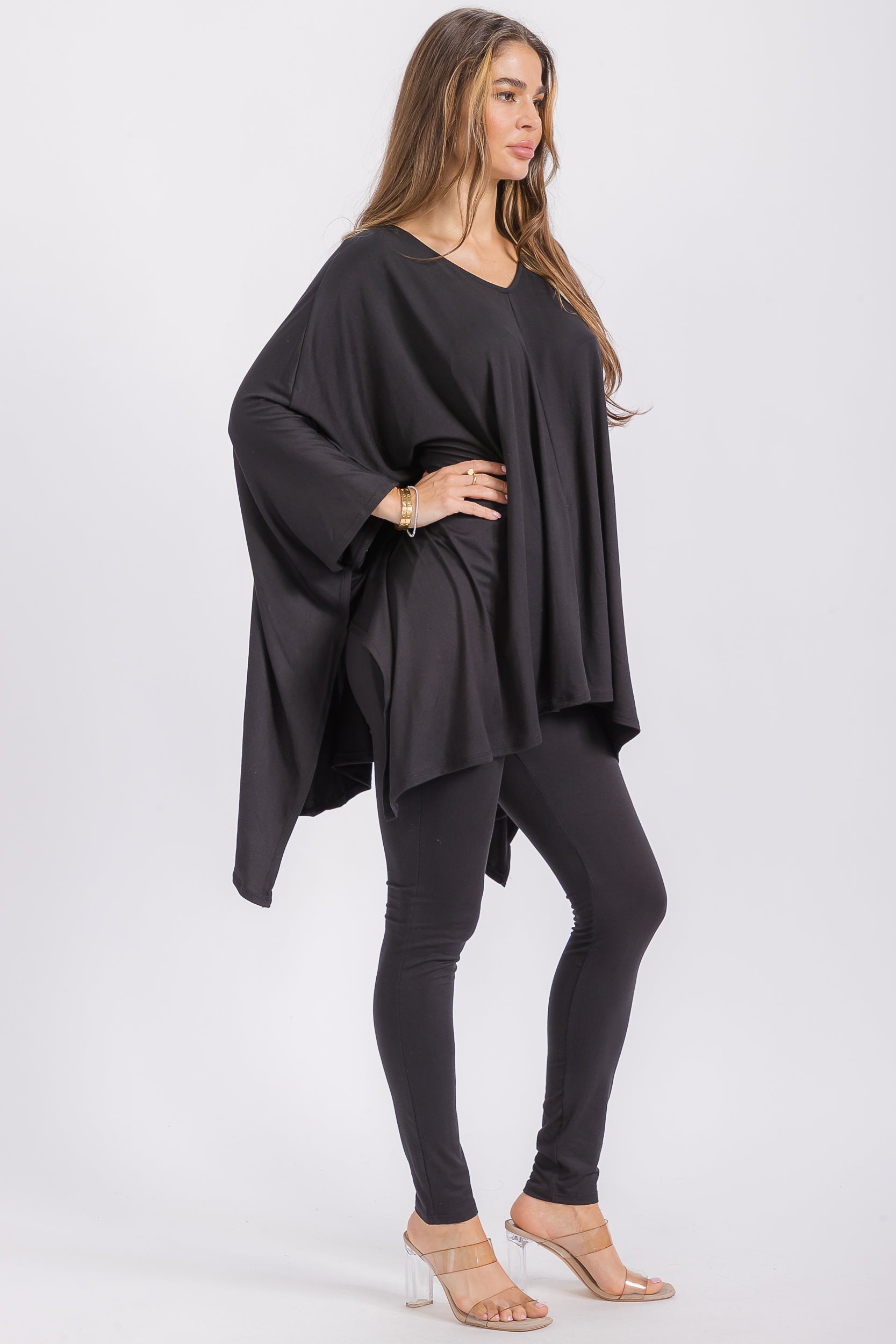 HH637R-S1 V-neck Top & Leggings 2 PC Set