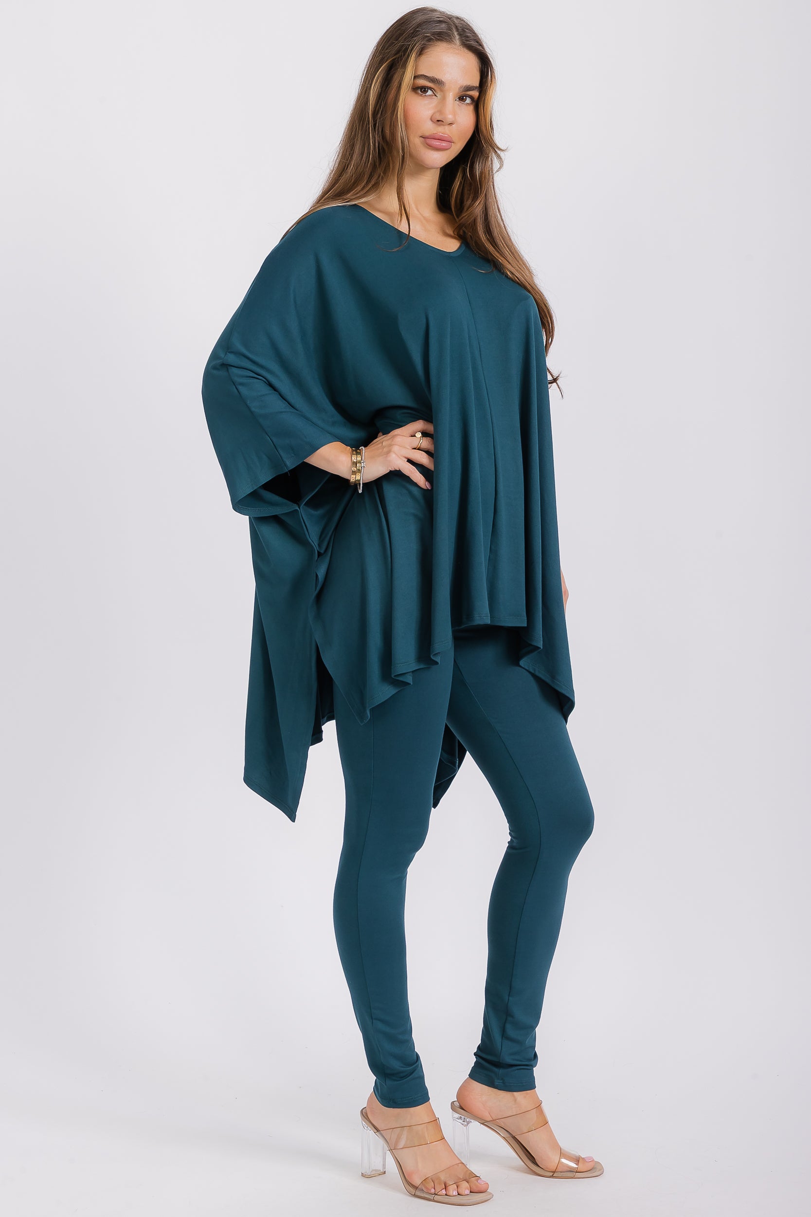 HH637R-S1 V-neck Top & Leggings 2 PC Set