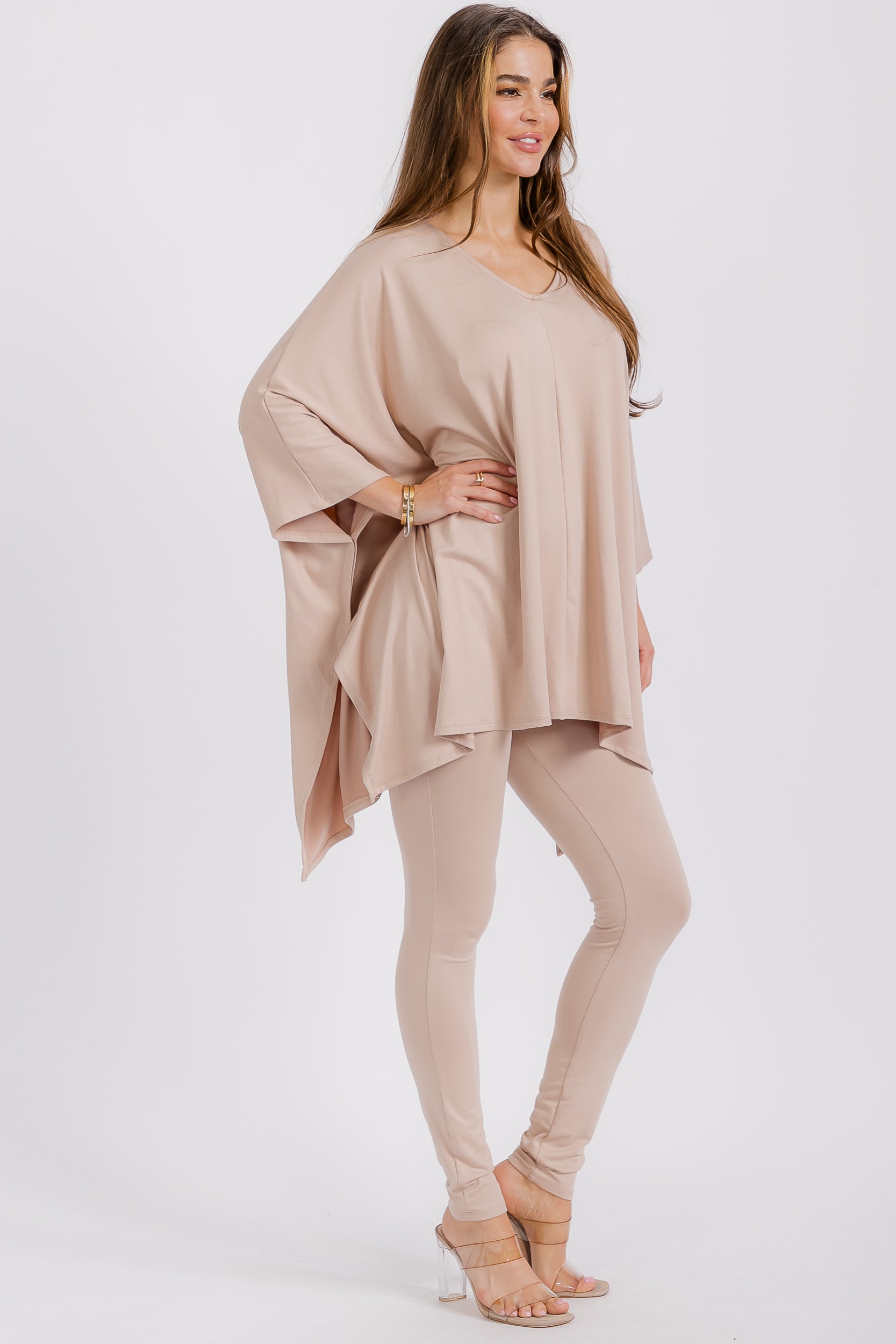 HH637R-S1 V-neck Top & Leggings 2 PC Set