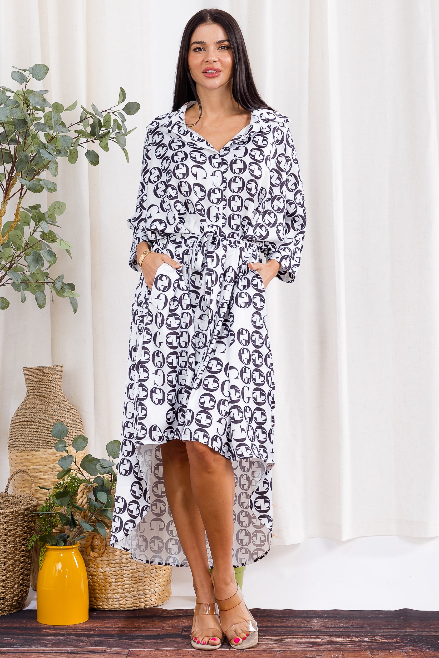 H005X-P2 Plus Size Monogram Print High-Low Shirt Dress