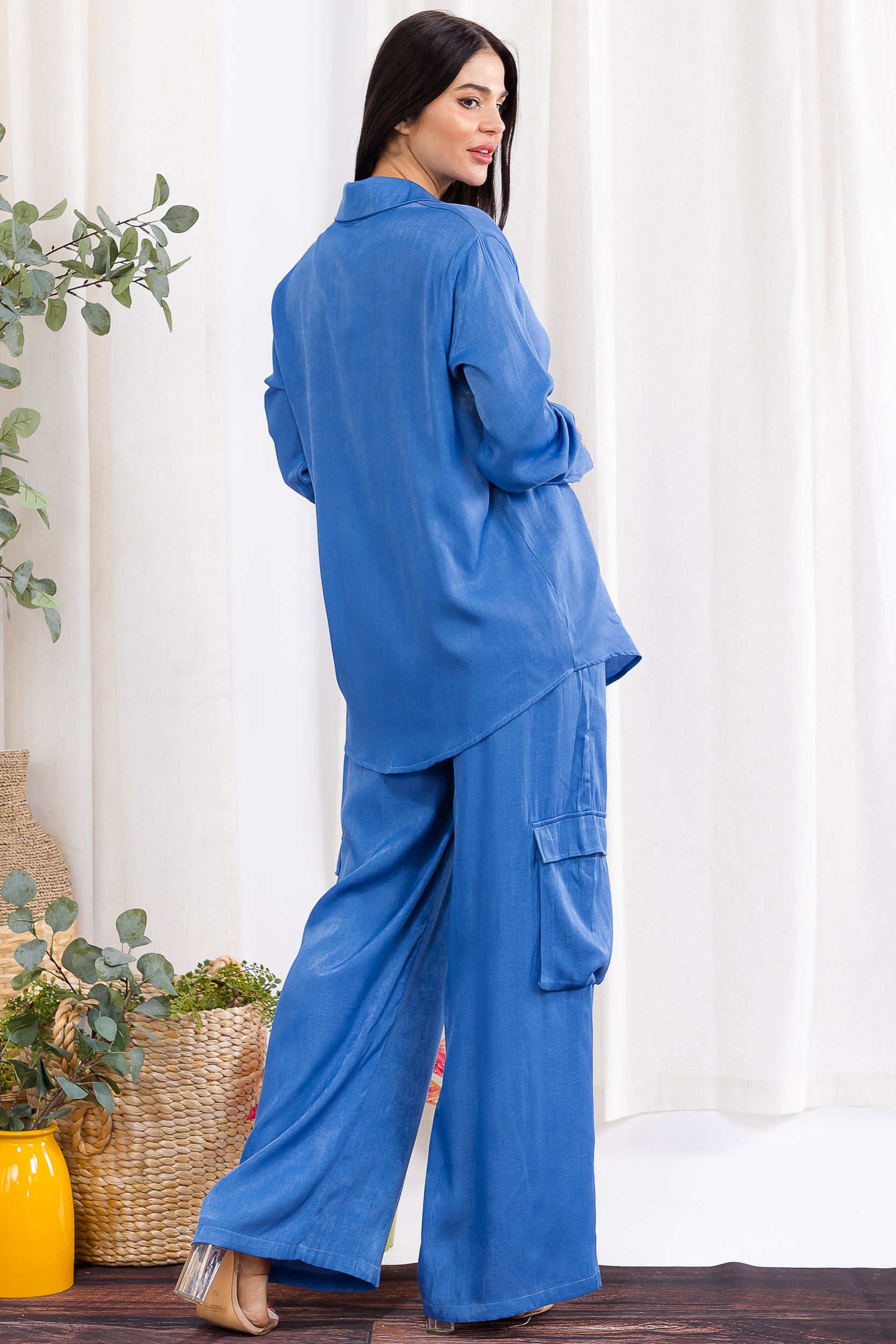 H001R-S Relaxed Cargo Shirt & Wide-Leg Pants Set