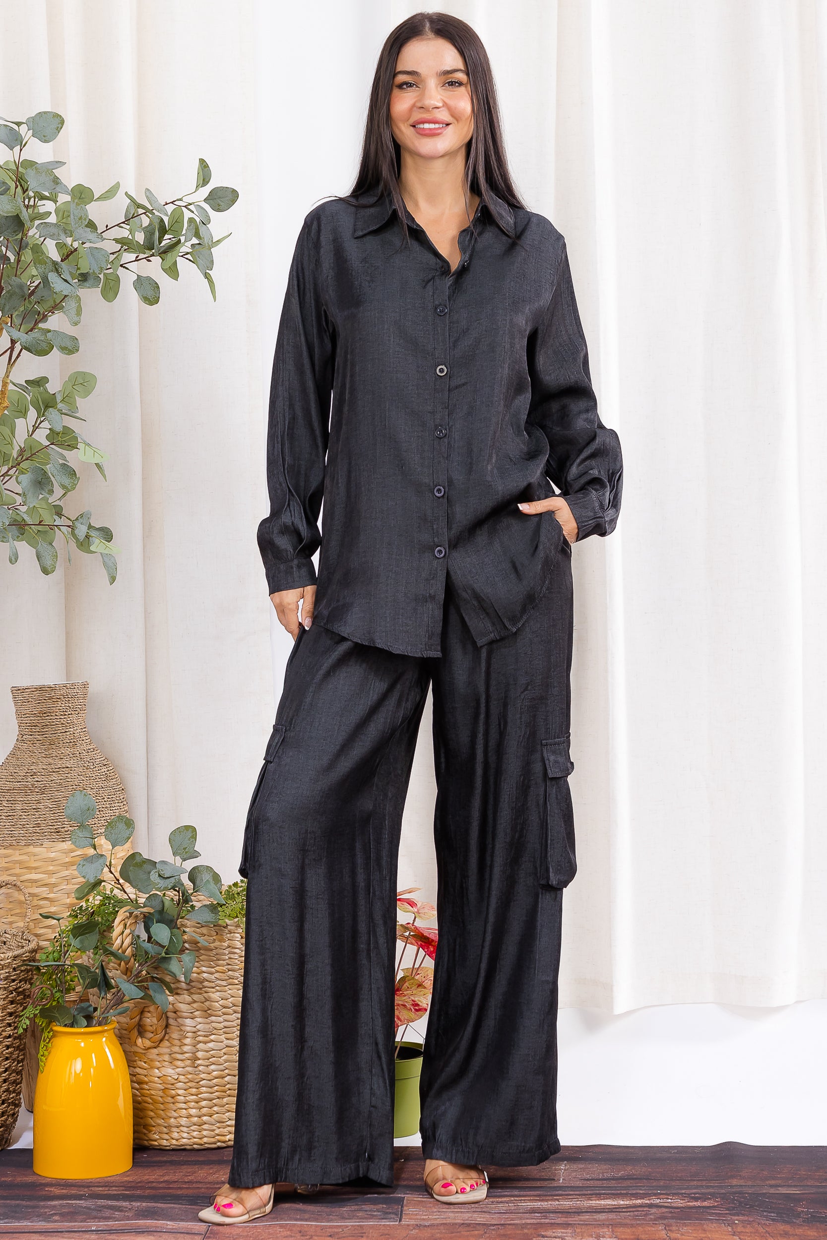 H001R-S Relaxed Cargo Shirt & Wide-Leg Pants Set