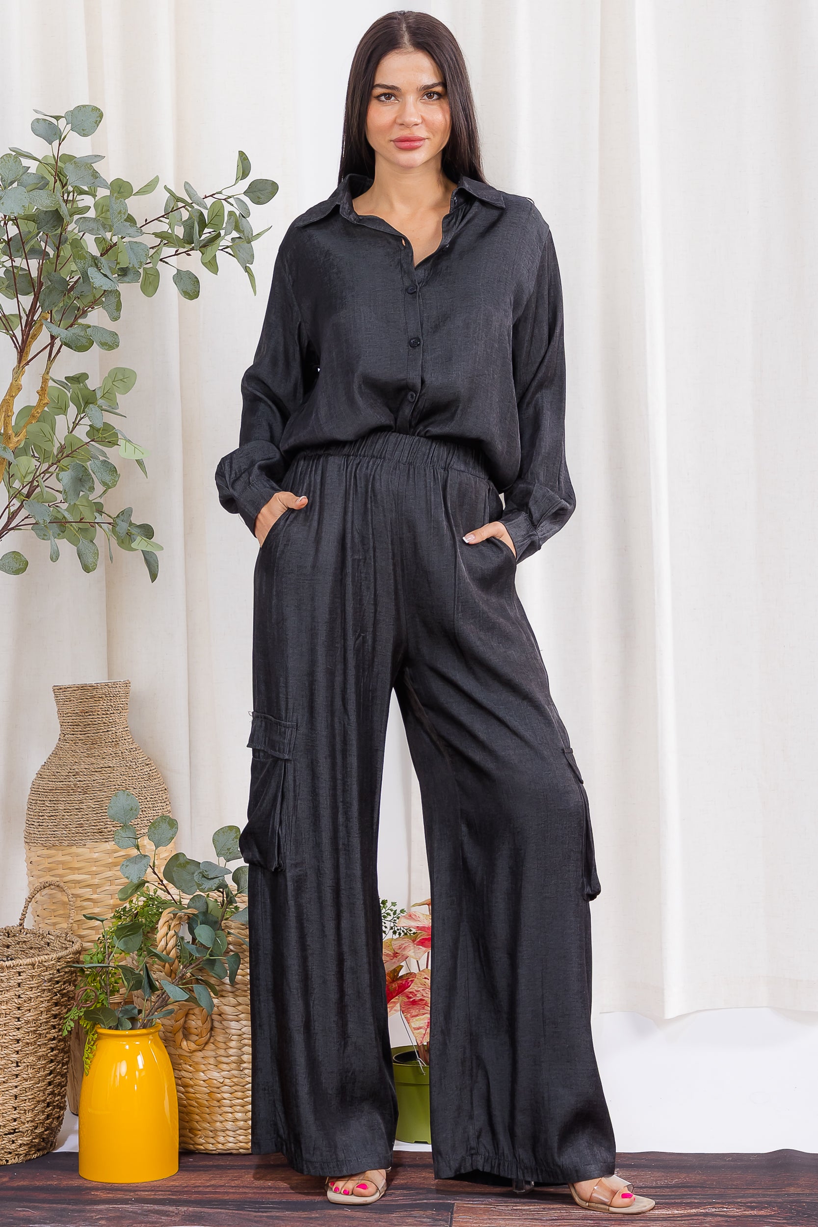 H001R-S Relaxed Cargo Shirt & Wide-Leg Pants Set