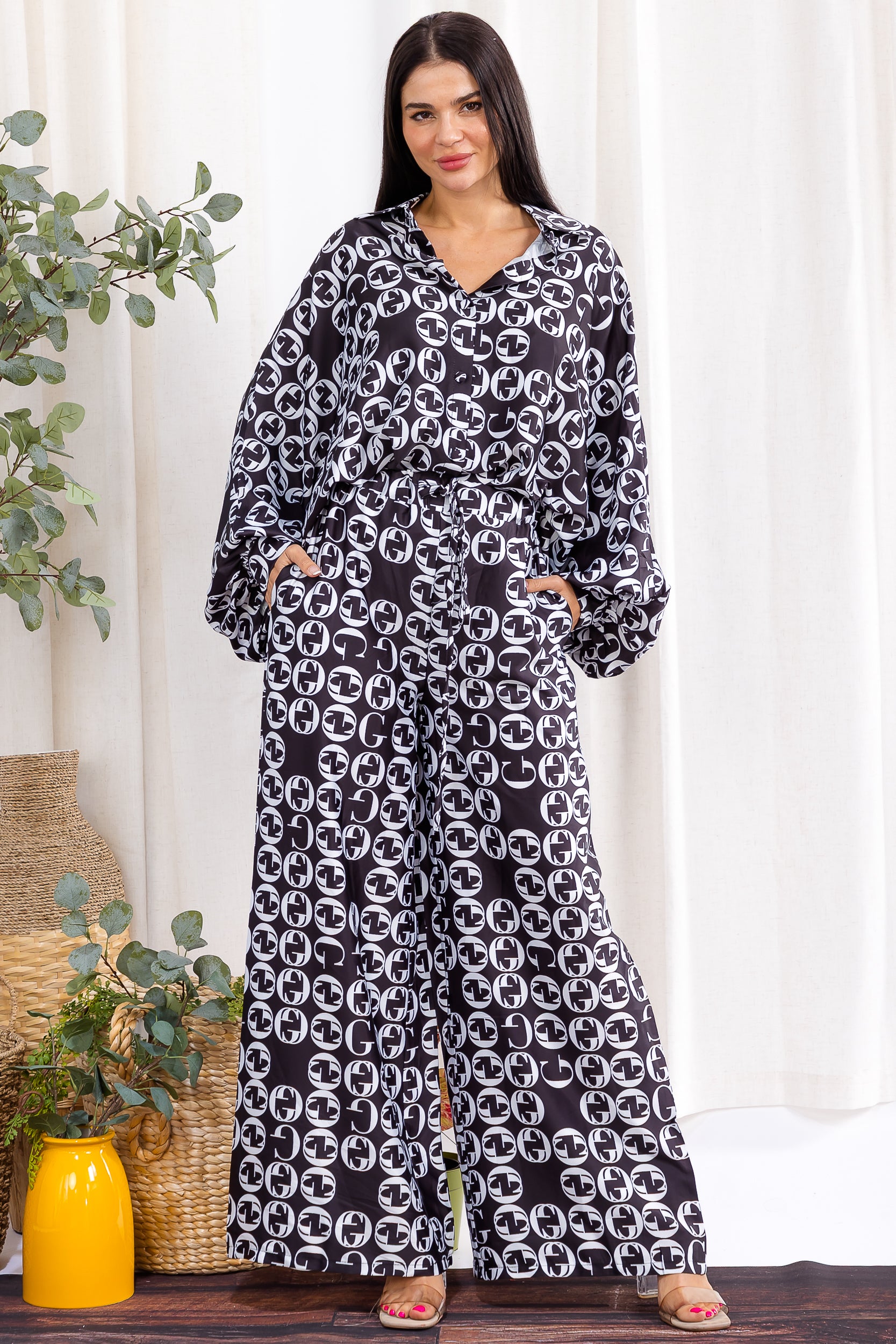 H002X-P2 Plus size Monogram Print Shirt & Wide-Leg Pants Set