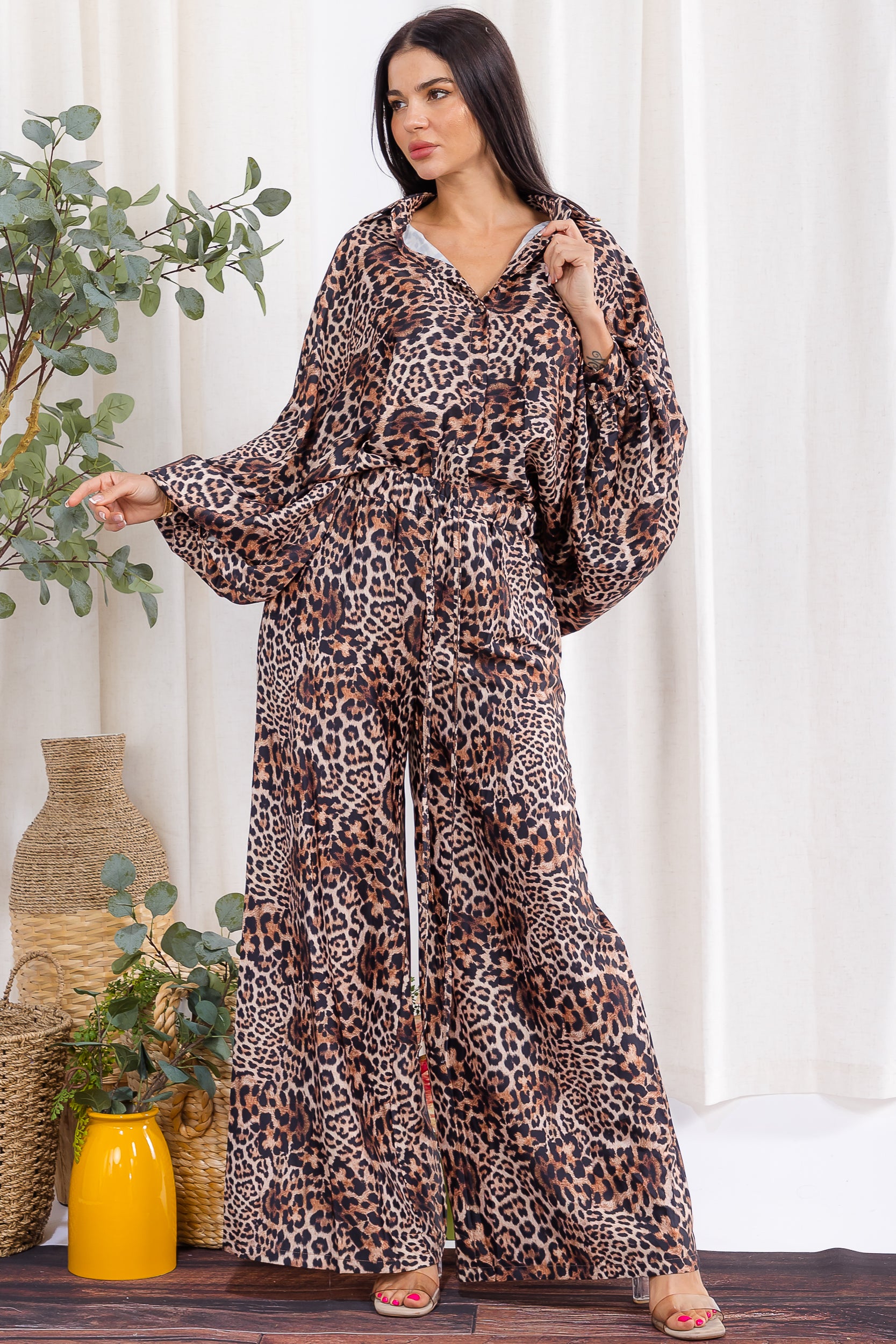 H002R-P3 Leopard Print Relaxed Shirt & Wide-Leg Pants Set