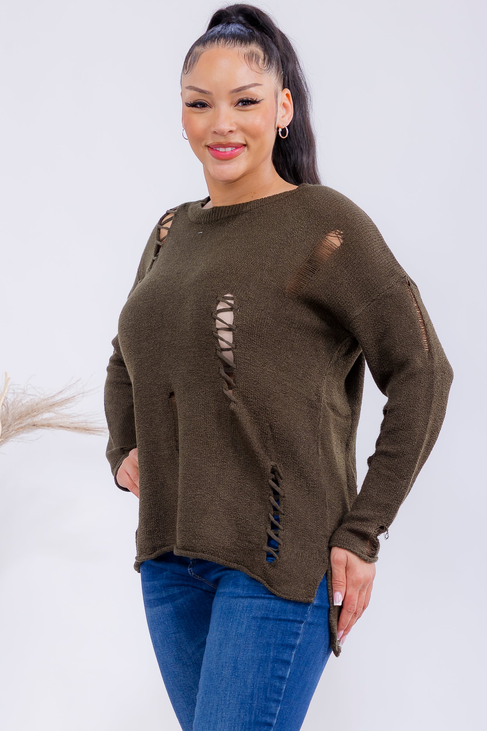 FM301 Distressed Knit Pullover Sweater