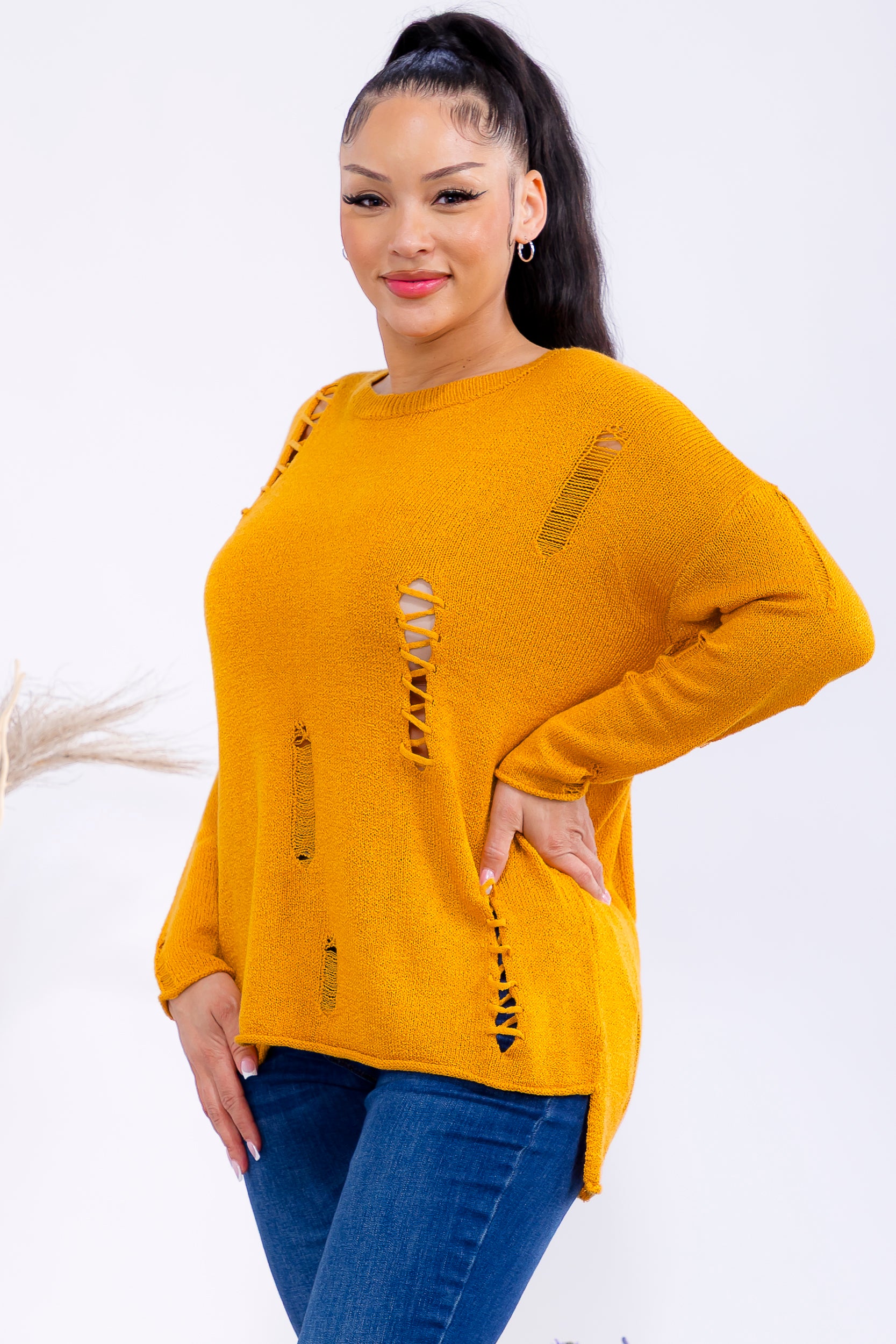 FM301 Distressed Knit Pullover Sweater