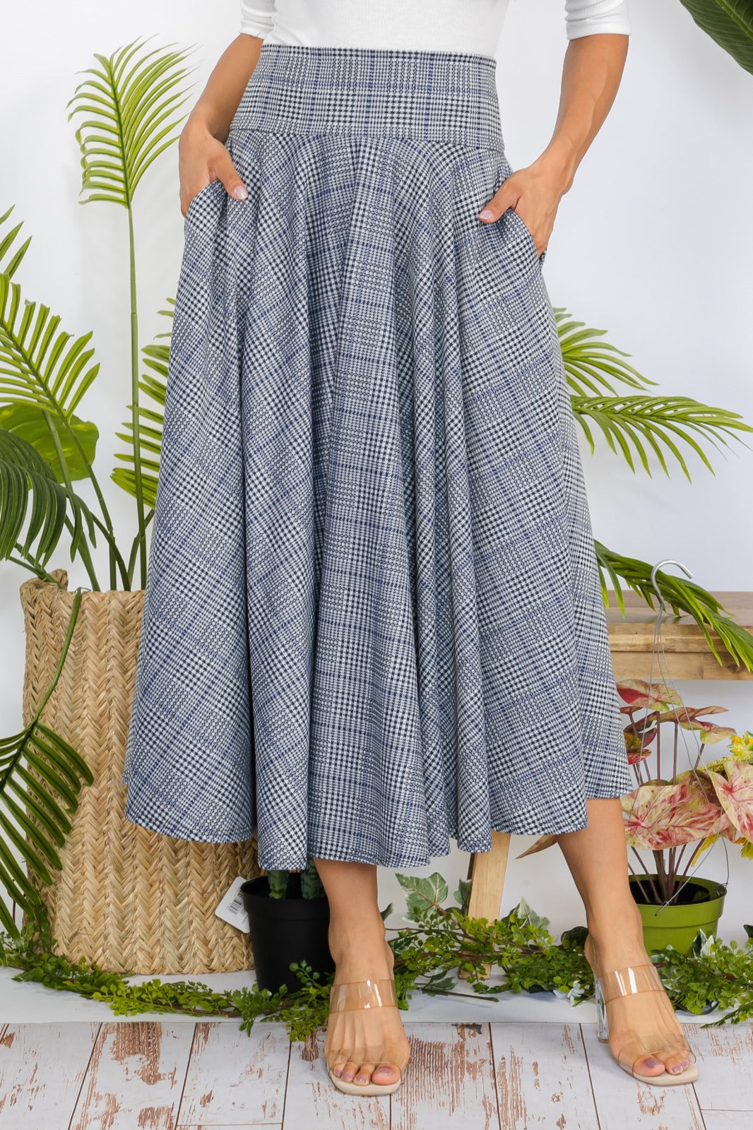 746P Maxi Plaid Skirt with Pockets