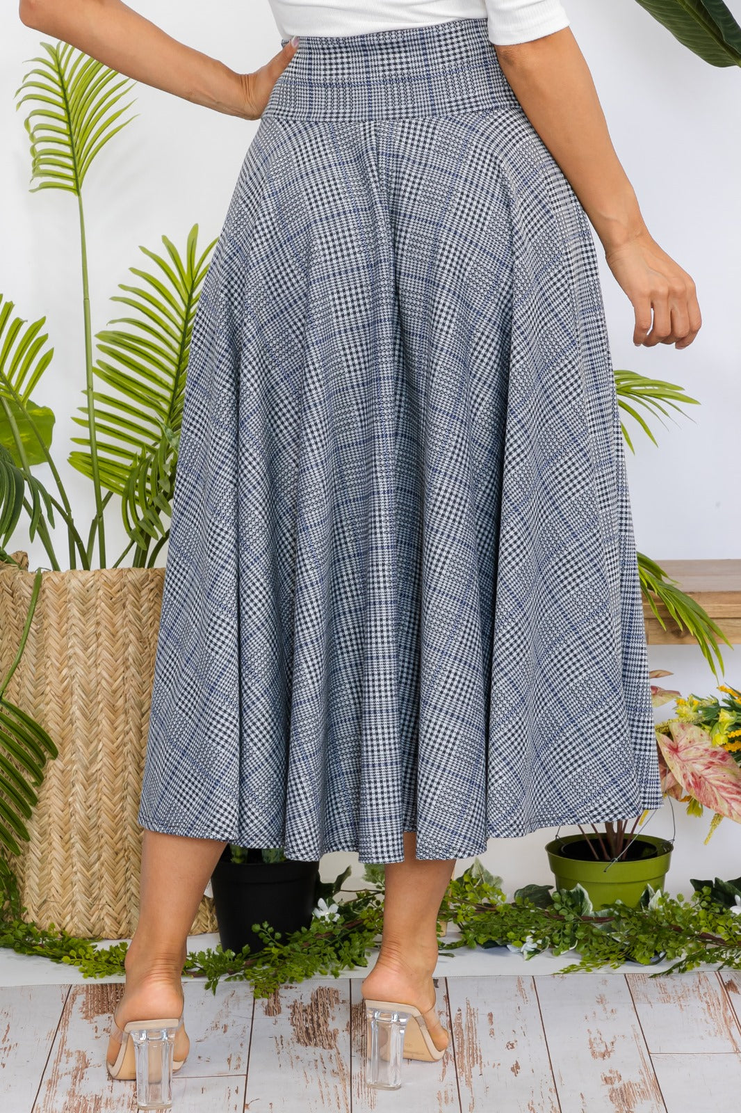 HH746P Maxi Plaid Skirt with Pockets