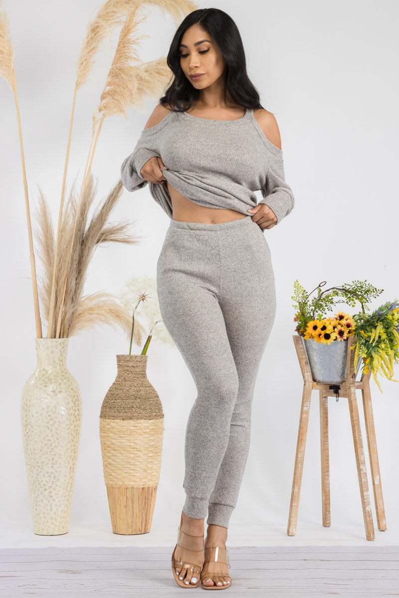 HH669R-SOLID - 2 PC TOP AND JOGGER SET