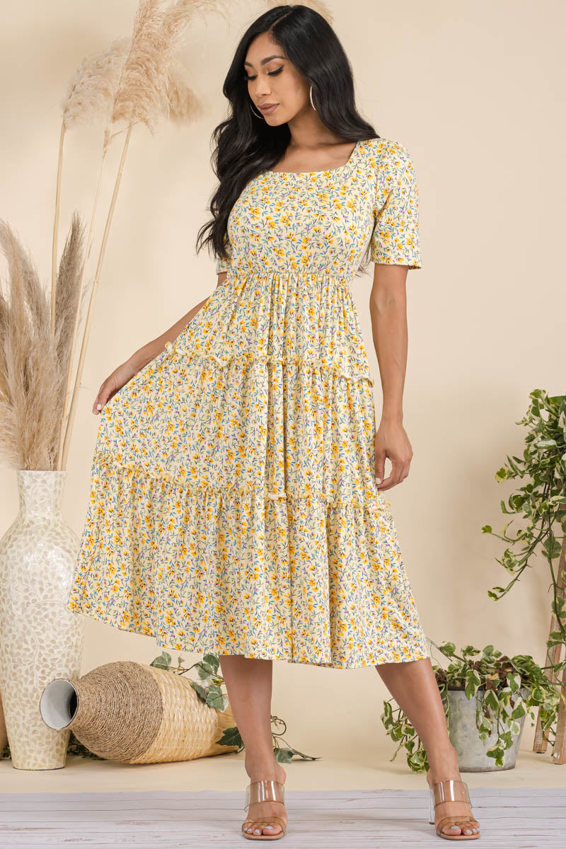 JR778X-DITSY - Short Sleeve  Three Tiered Dress