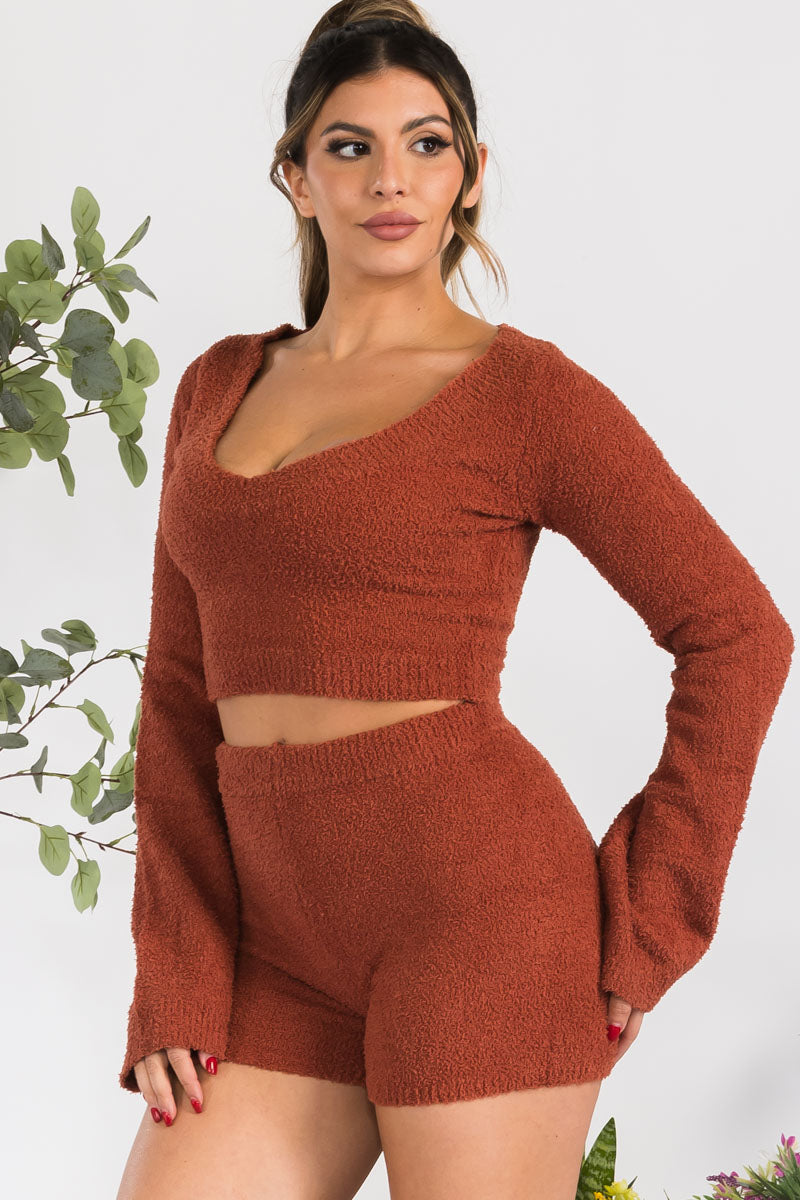 AS017S - 2PC LONG SLEEVE FUZZY SHORTS SET